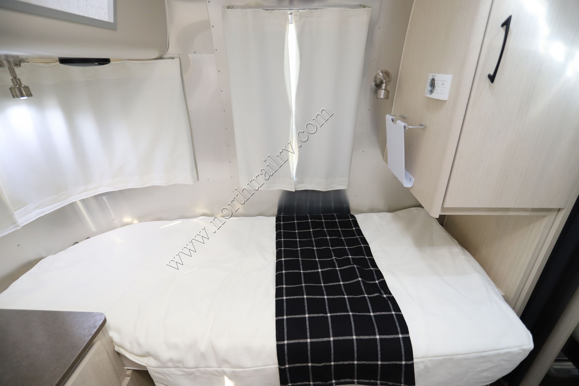 Used 2017 Airstream Intl Serenity 23FB Travel Trailer  For Sale