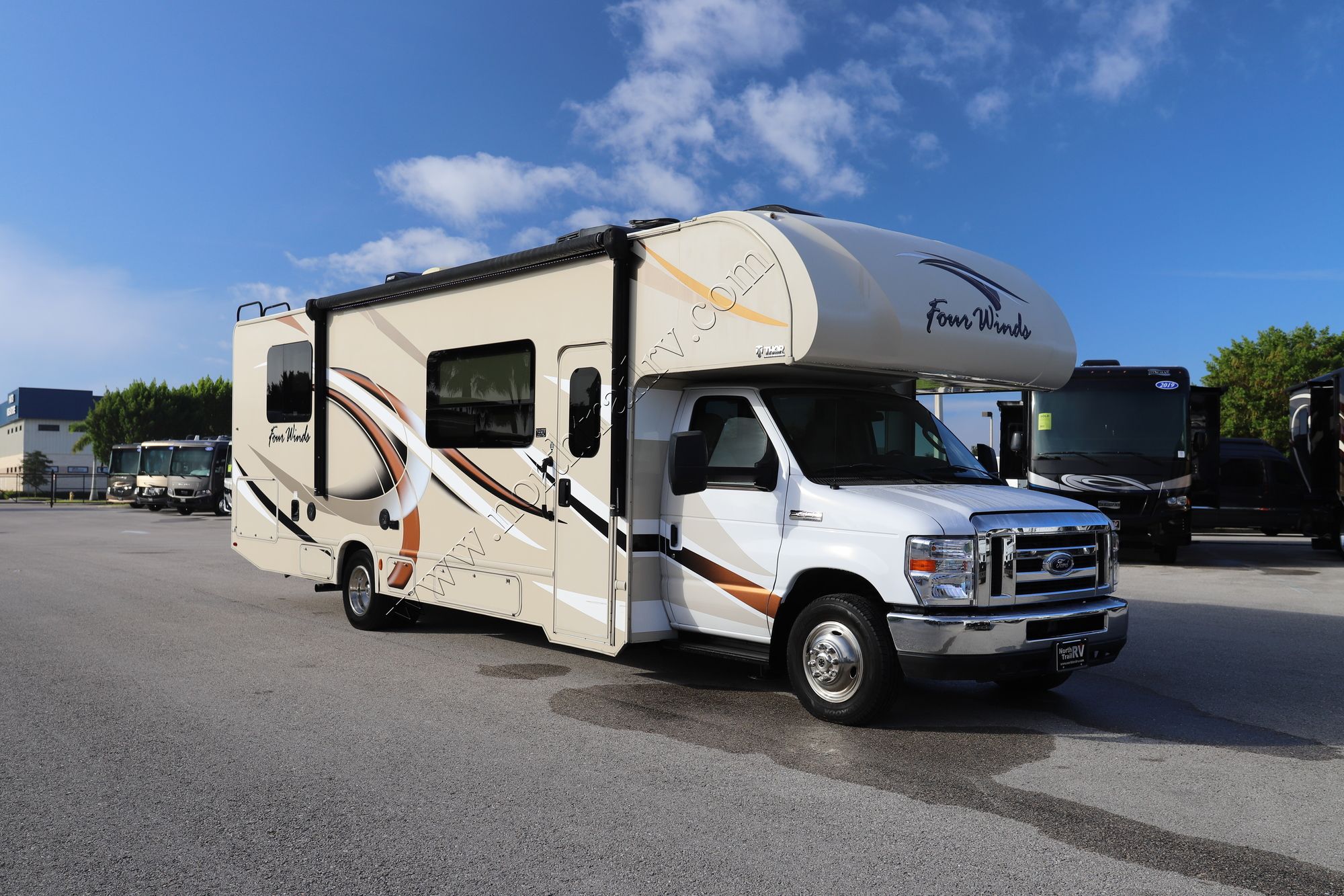 Used 2018 Thor Four Winds 31Y Class C  For Sale