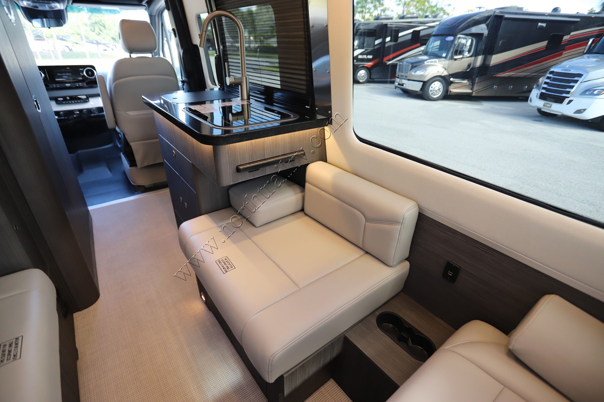 New 2022 Airstream Interstate 19 Class B  For Sale