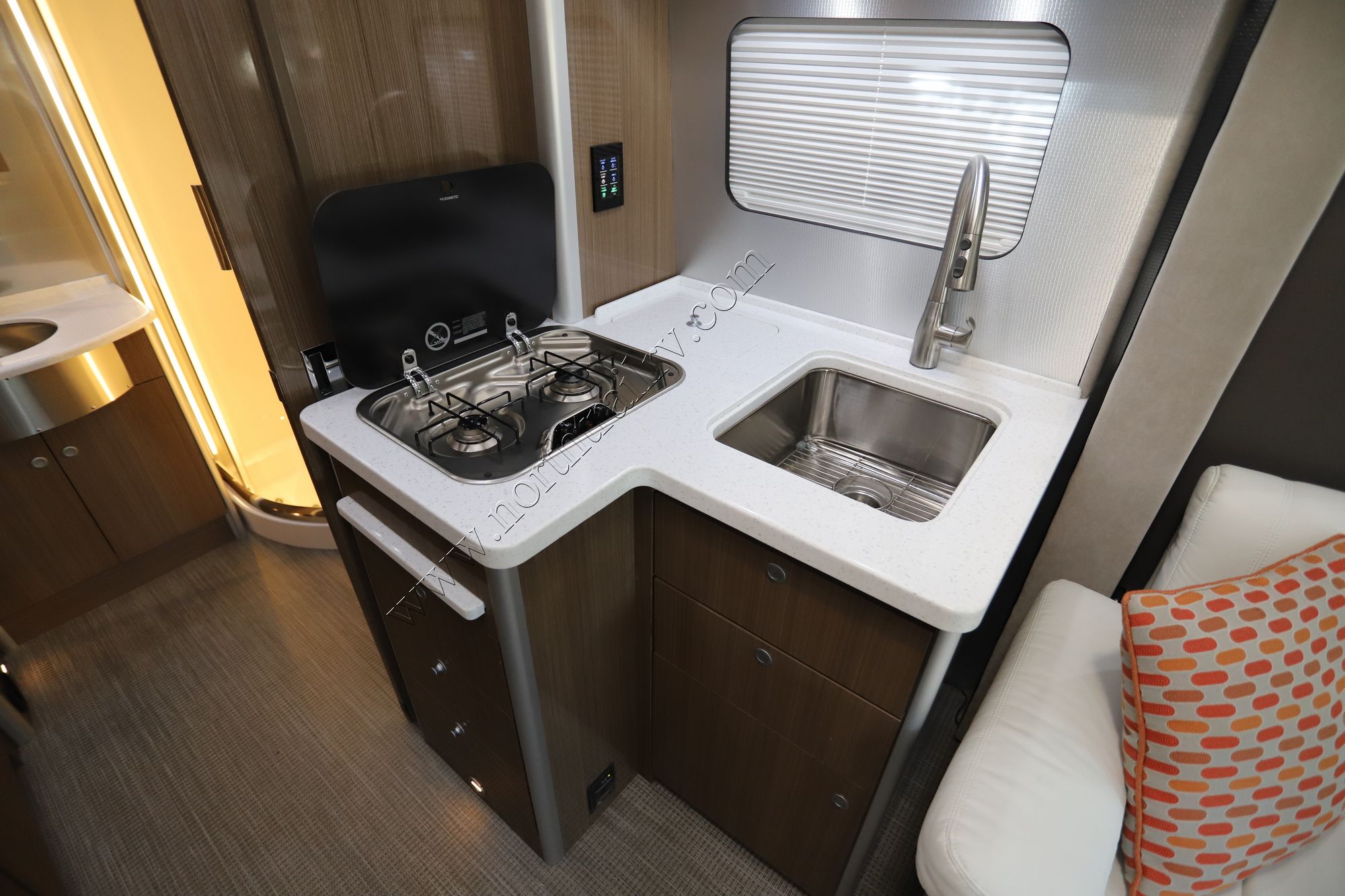 Used 2018 Airstream Atlas MB Class C  For Sale