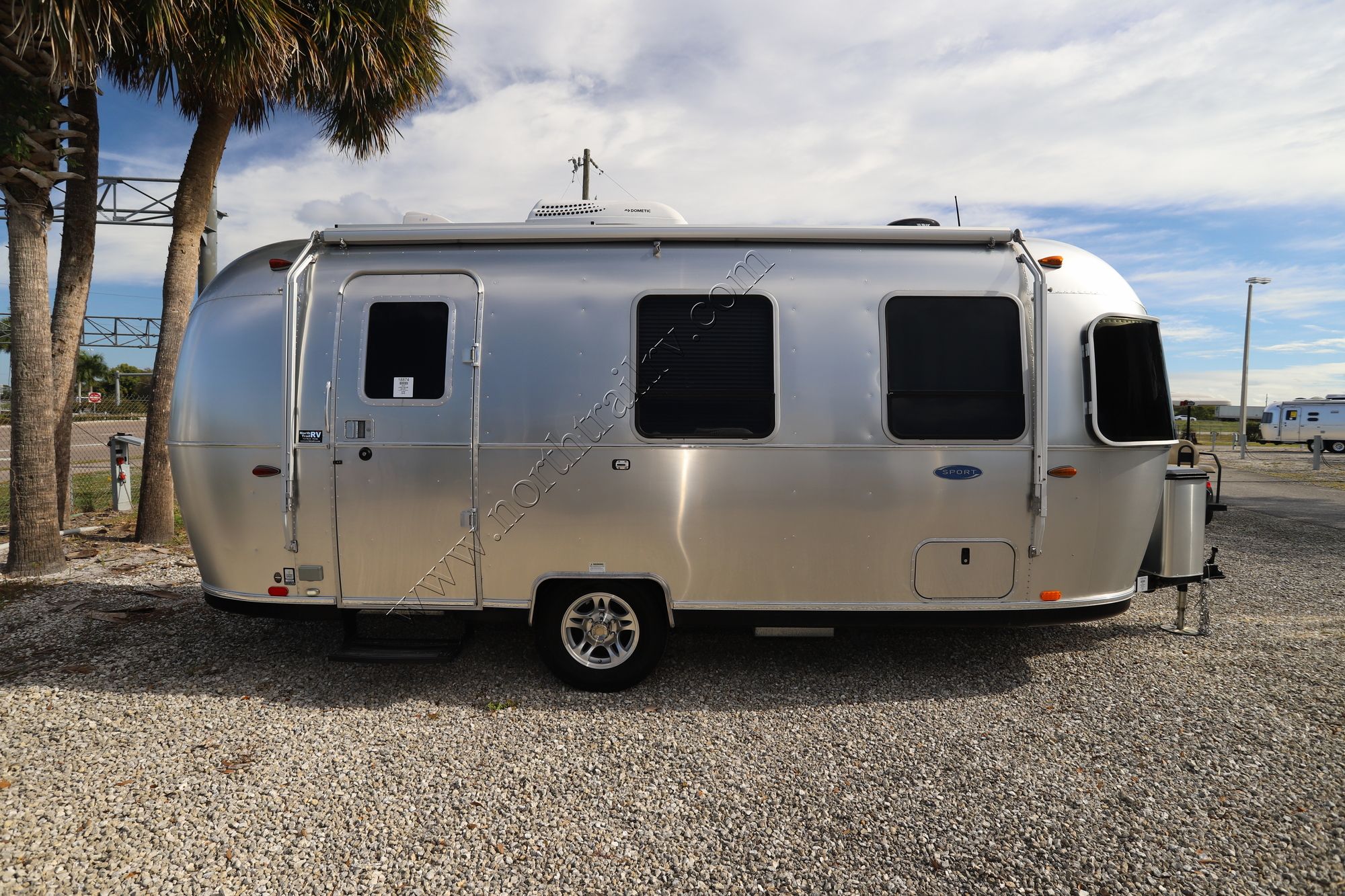 Used 2019 Airstream Sport 22FB Travel Trailer  For Sale