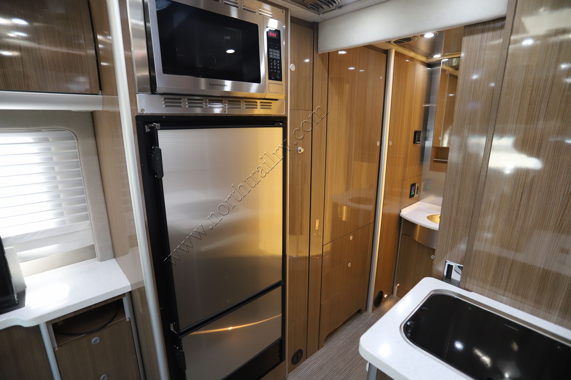 Used 2018 Airstream Atlas MB Class C  For Sale