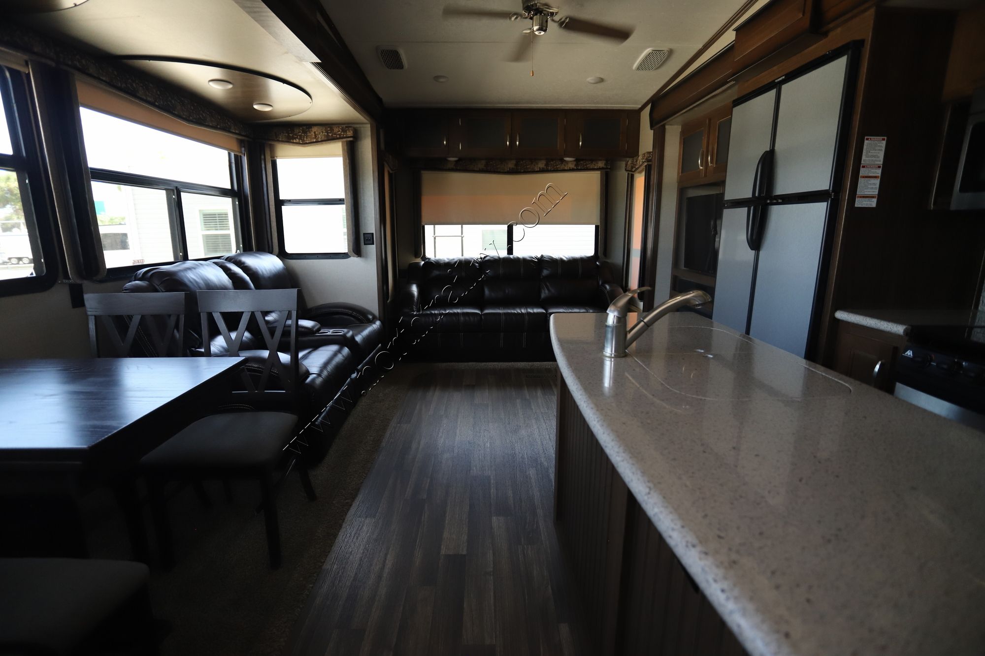 Used 2018 Keystone Montana Hc 370BR Fifth Wheel  For Sale