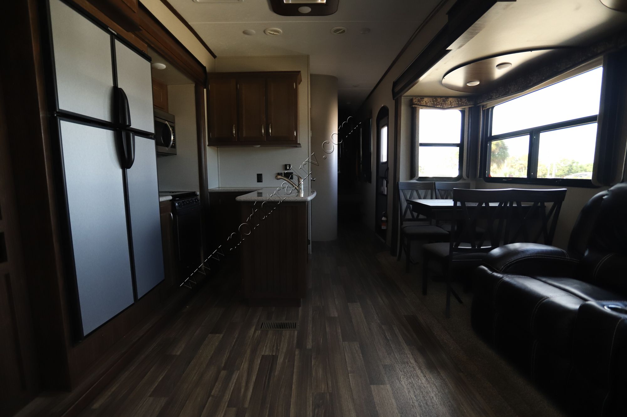 Used 2018 Keystone Montana Hc 370BR Fifth Wheel  For Sale