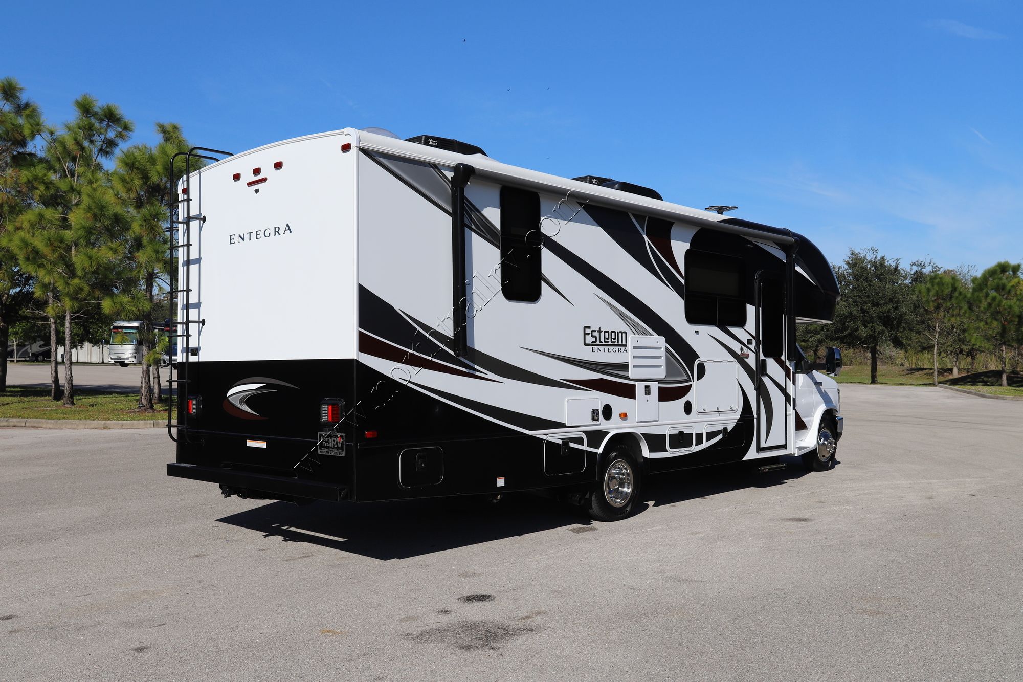 Used 2021 Entegra Esteem 27U Class C  For Sale