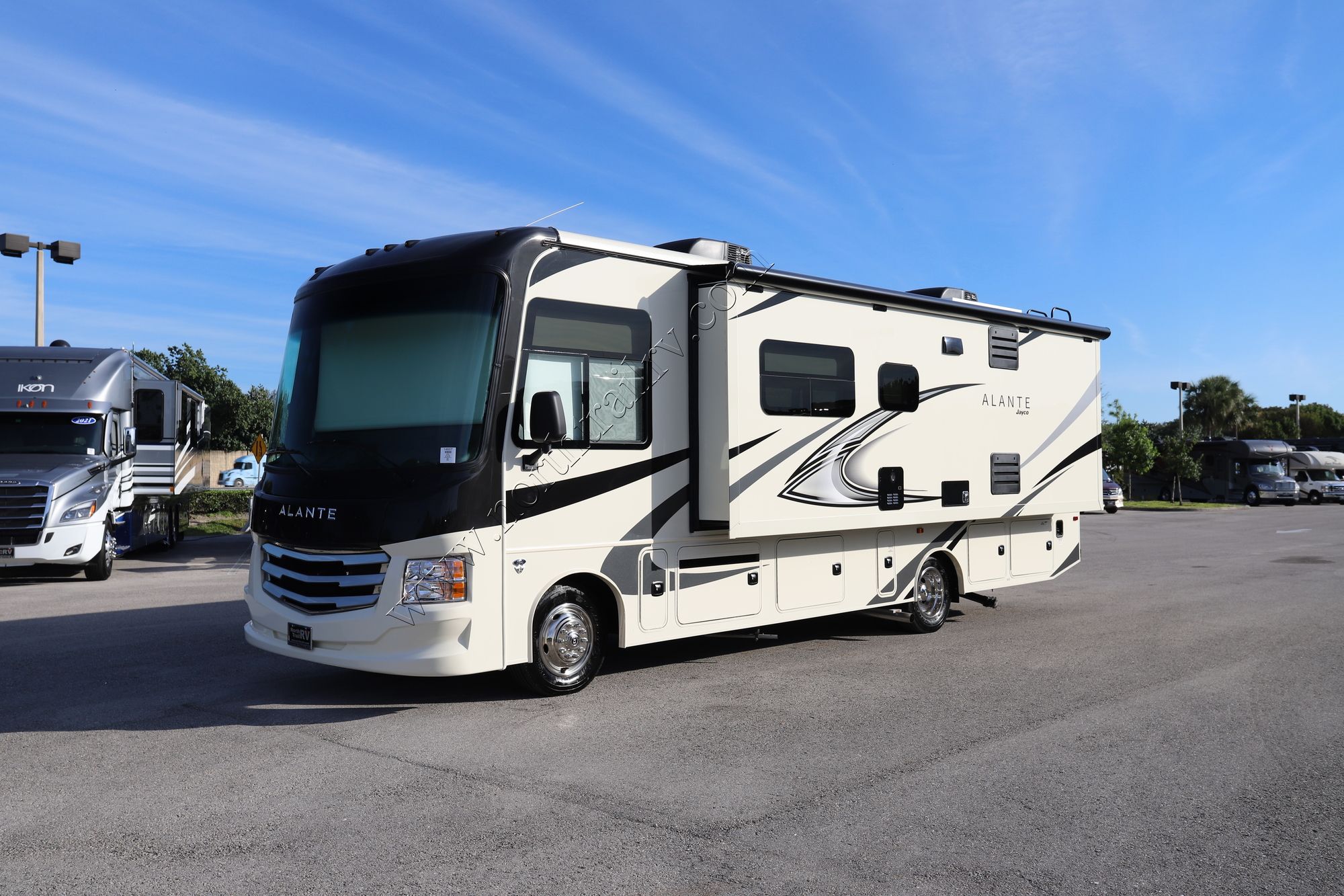 New 2022 Jayco Alante 29S Class A  For Sale