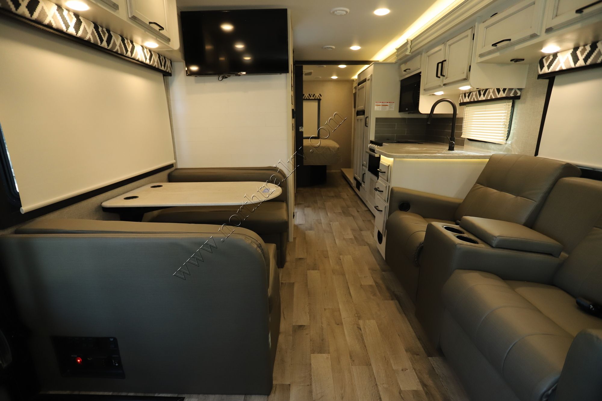 New 2022 Jayco Alante 29S Class A  For Sale