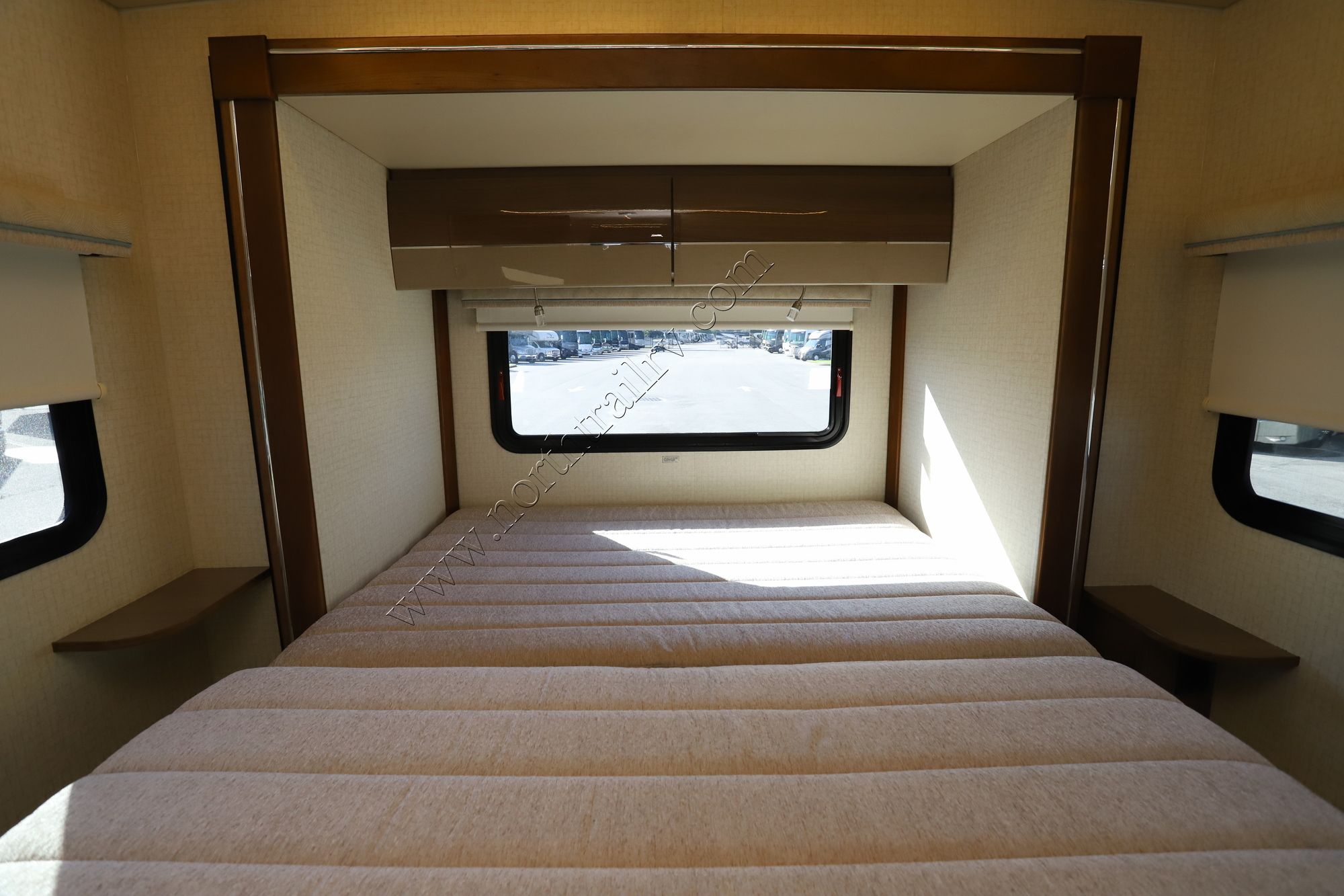 Used 2017 Winnebago View 24G Class C  For Sale