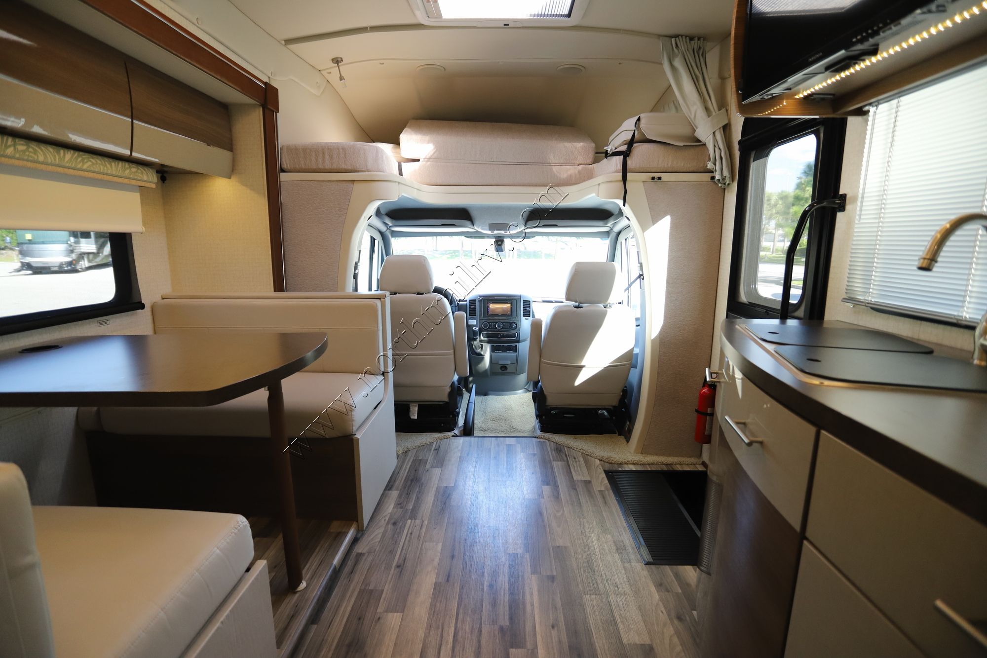 Used 2017 Winnebago View 24G Class C  For Sale