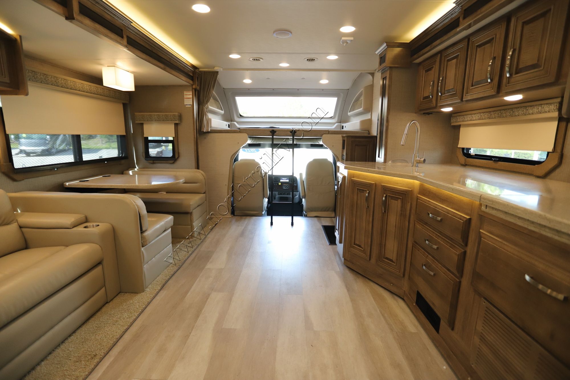 Used 2021 Jayco Seneca 37L Super C  For Sale