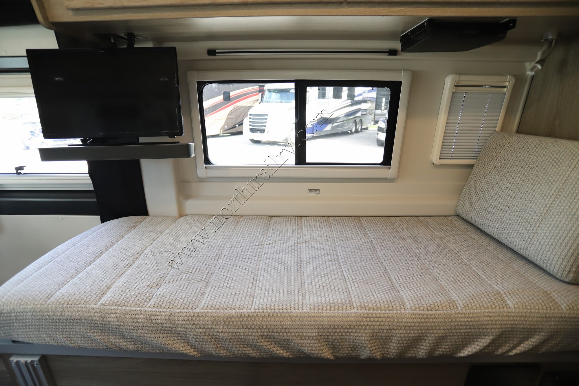 New 2022 Winnebago Travato 259K Class B  For Sale