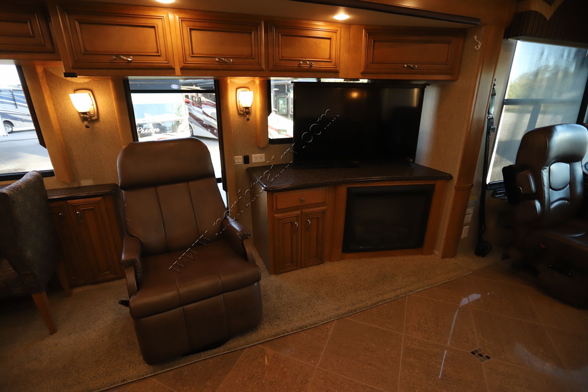 Used 2013 Newmar Ventana 4018 Class A  For Sale