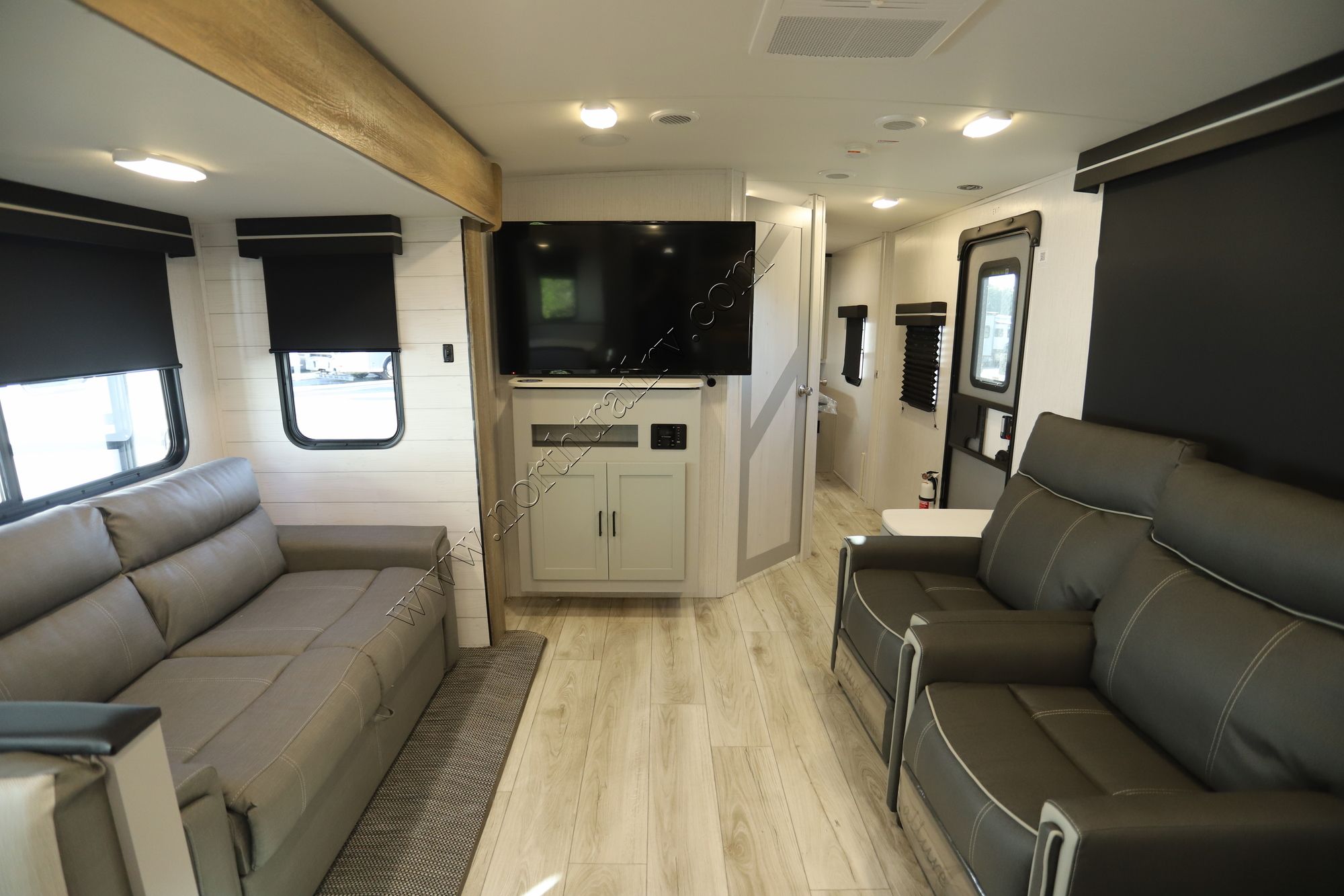 New 2022 Heartland Rv North Trail 28RKDS Travel Trailer  For Sale