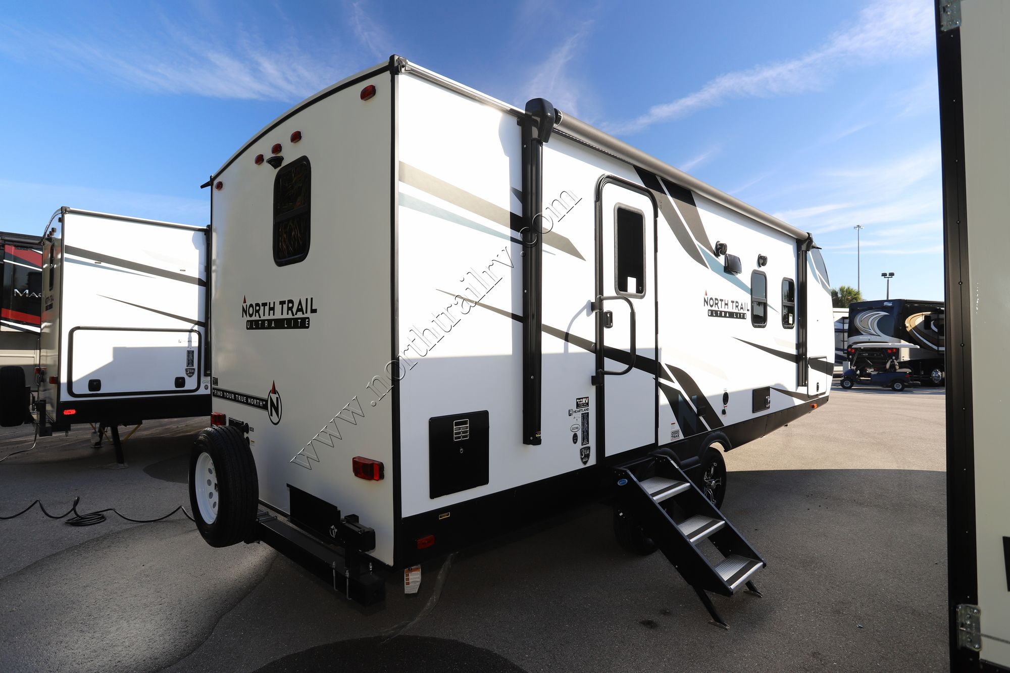 New 2022 Heartland Rv North Trail 22CRB Travel Trailer  For Sale