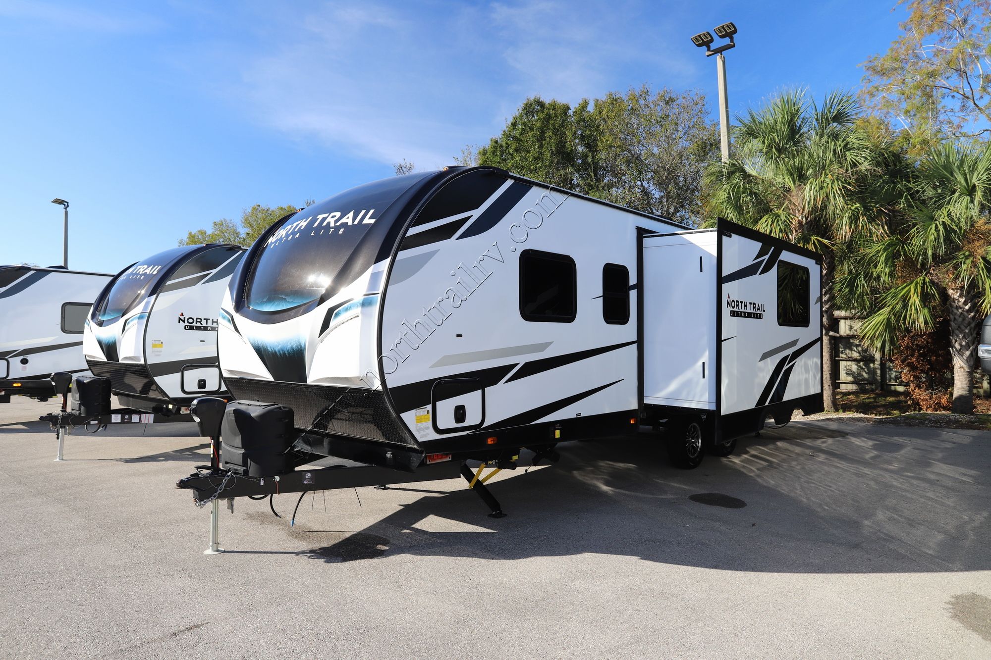 New 2022 Heartland Rv North Trail 25RBP Travel Trailer  For Sale