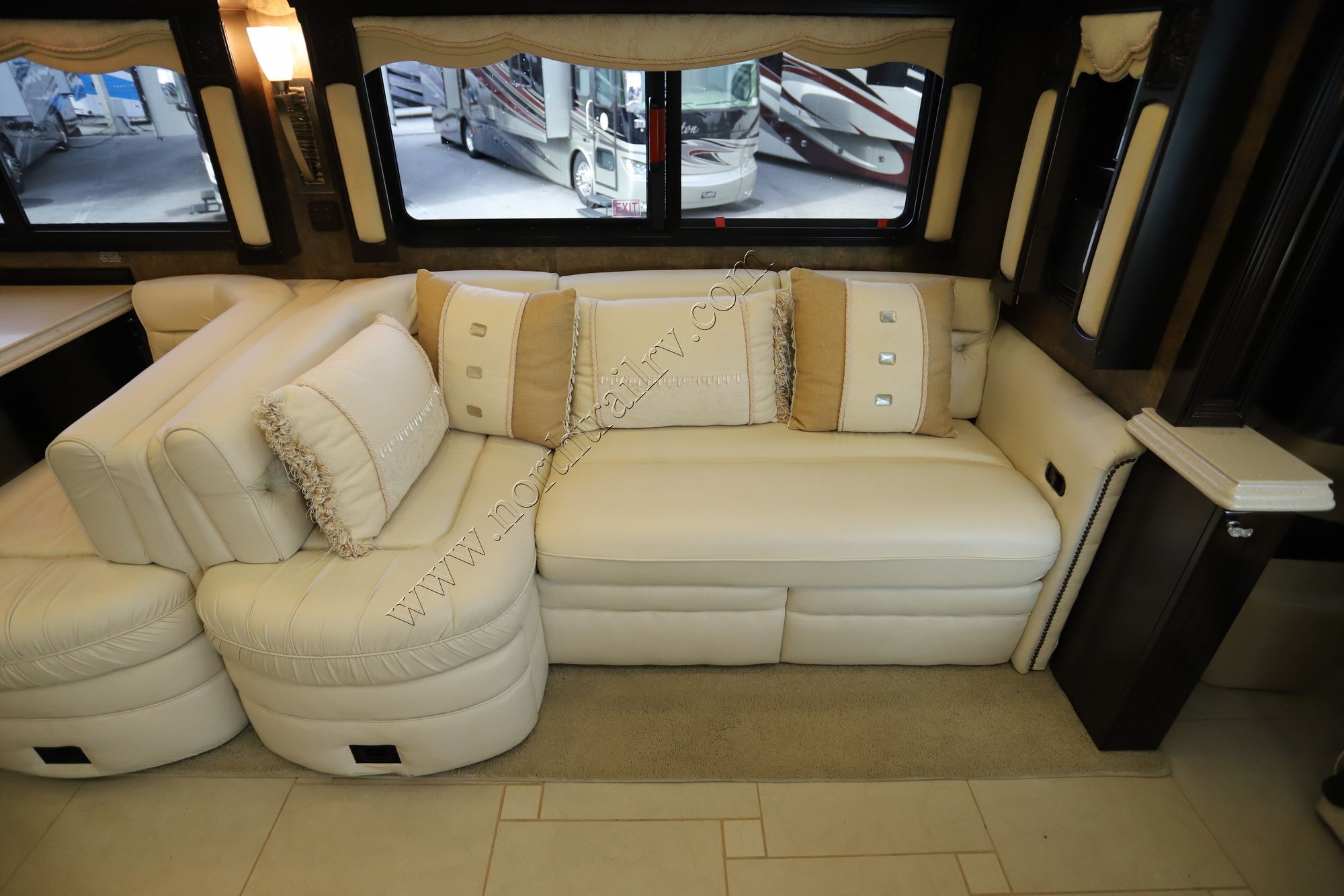 Used 2012 Tiffin Motor Homes Allegro Bus 43QGP Class A  For Sale