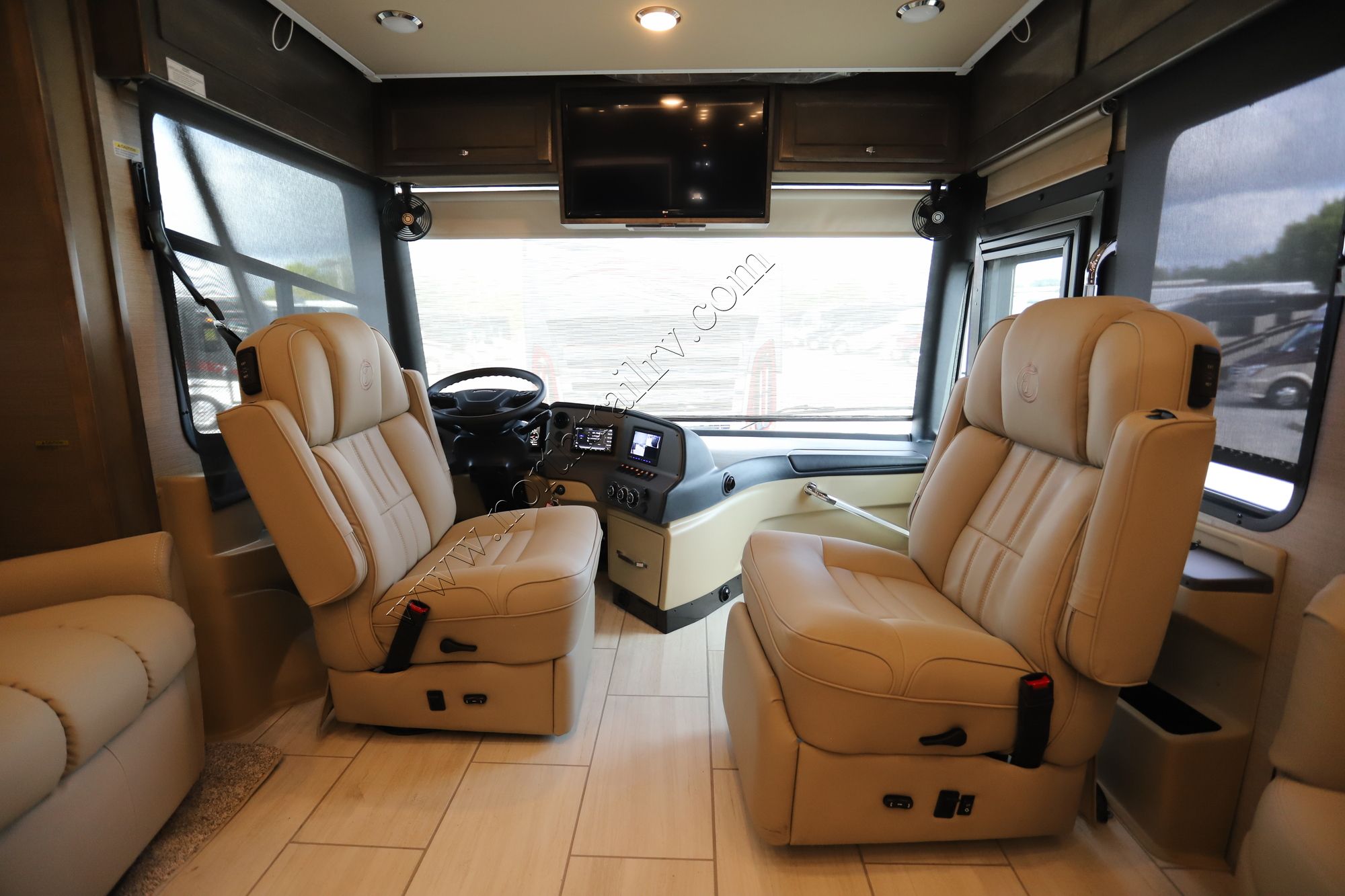 New 2022 Tiffin Motor Homes Allegro Red 33AA Class A  For Sale