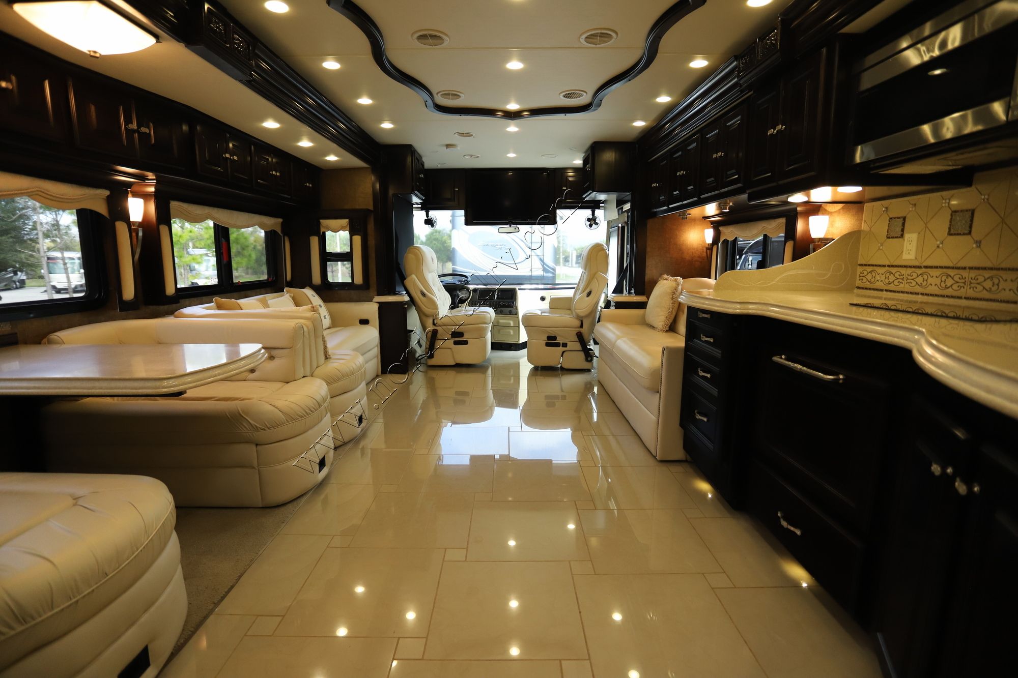 Used 2012 Tiffin Motor Homes Allegro Bus 43QGP Class A  For Sale