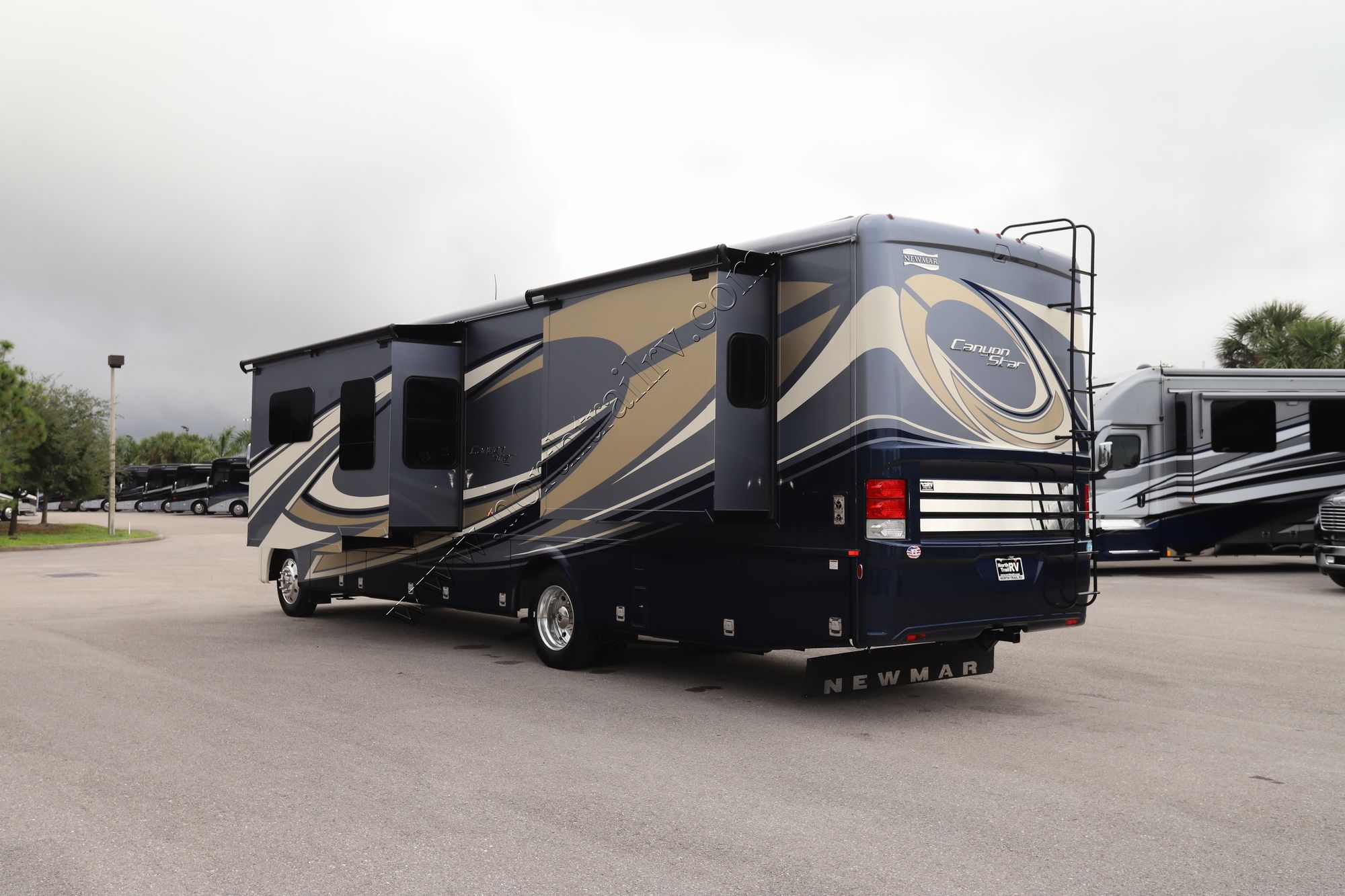 Used 2020 Newmar Canyon Star 3719 Class A  For Sale