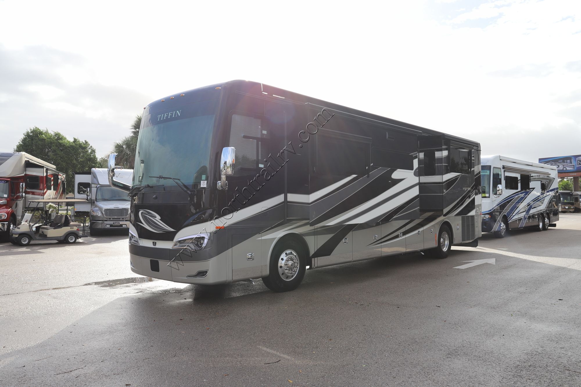 New 2022 Tiffin Motor Homes Allegro Bus 40IP Class A  For Sale