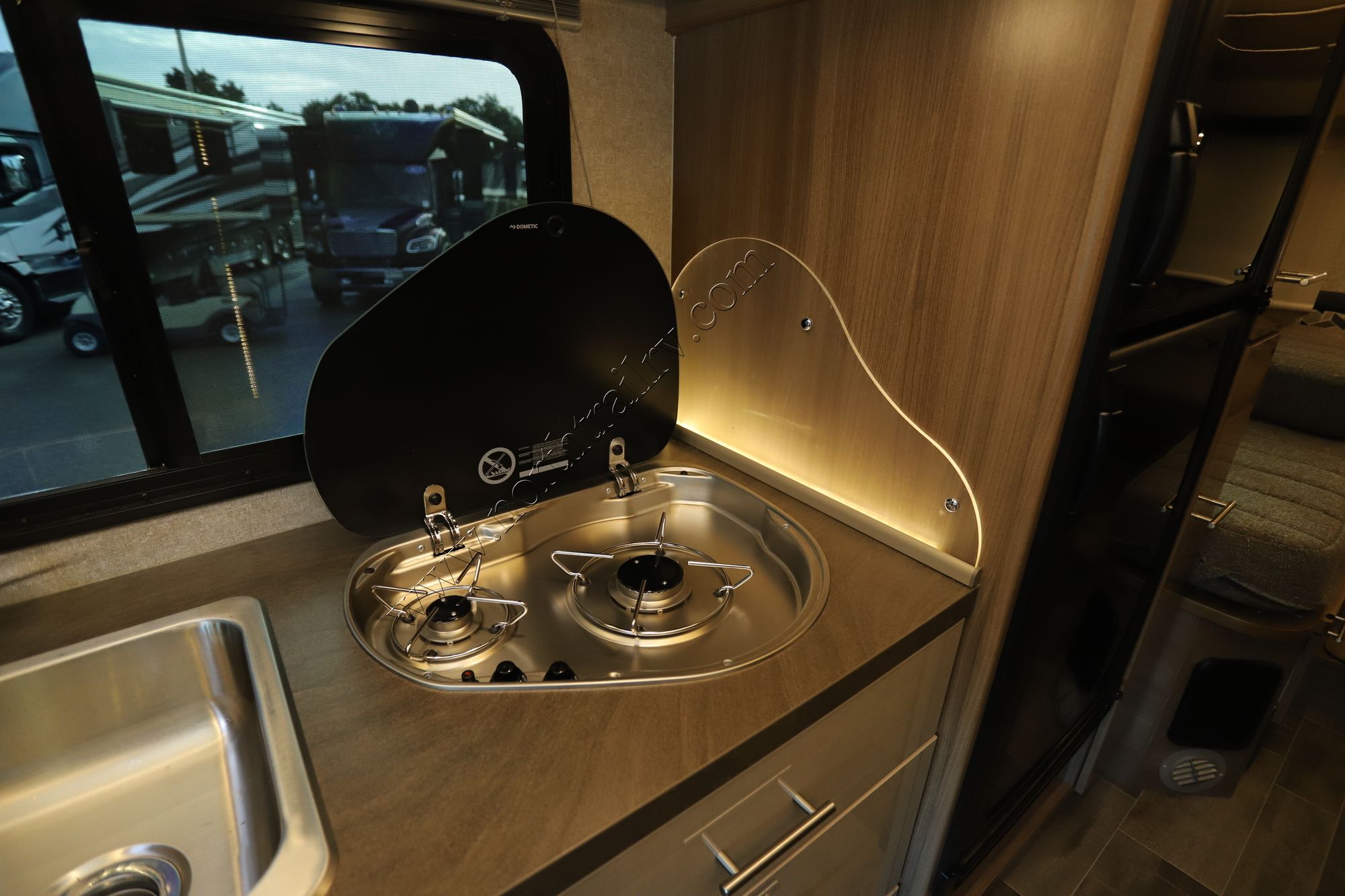 Used 2019 Winnebago Navion 24V Class C  For Sale
