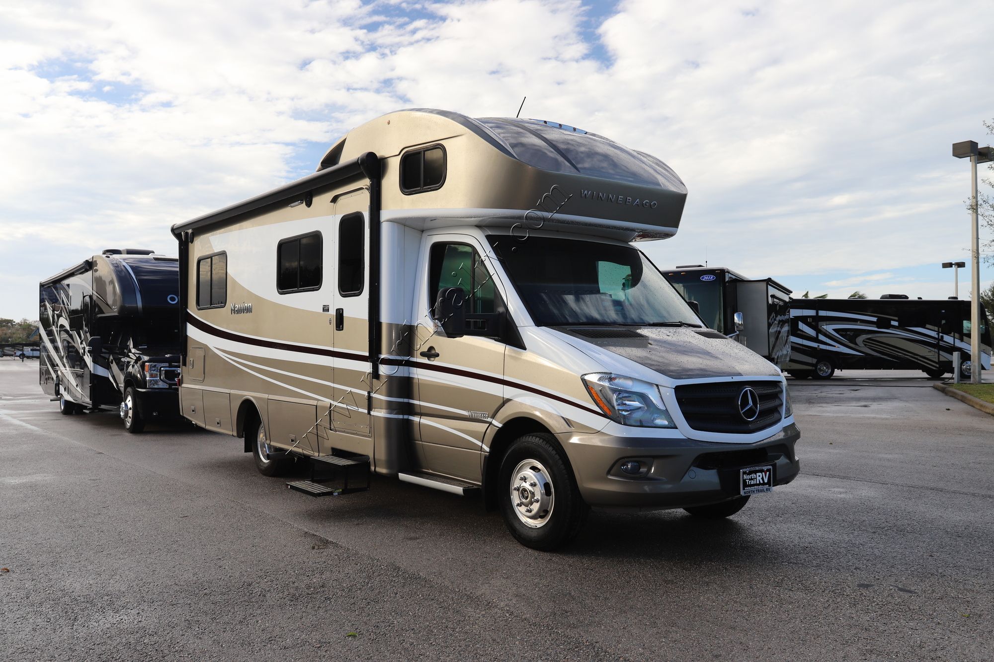 Used 2019 Winnebago Navion 24V Class C  For Sale