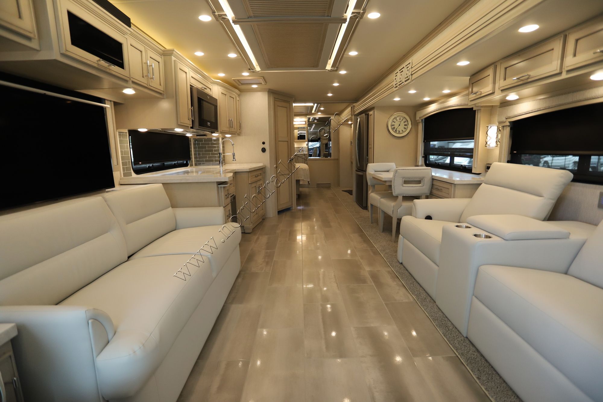 New 2022 Newmar Ventana 4037 Class A  For Sale