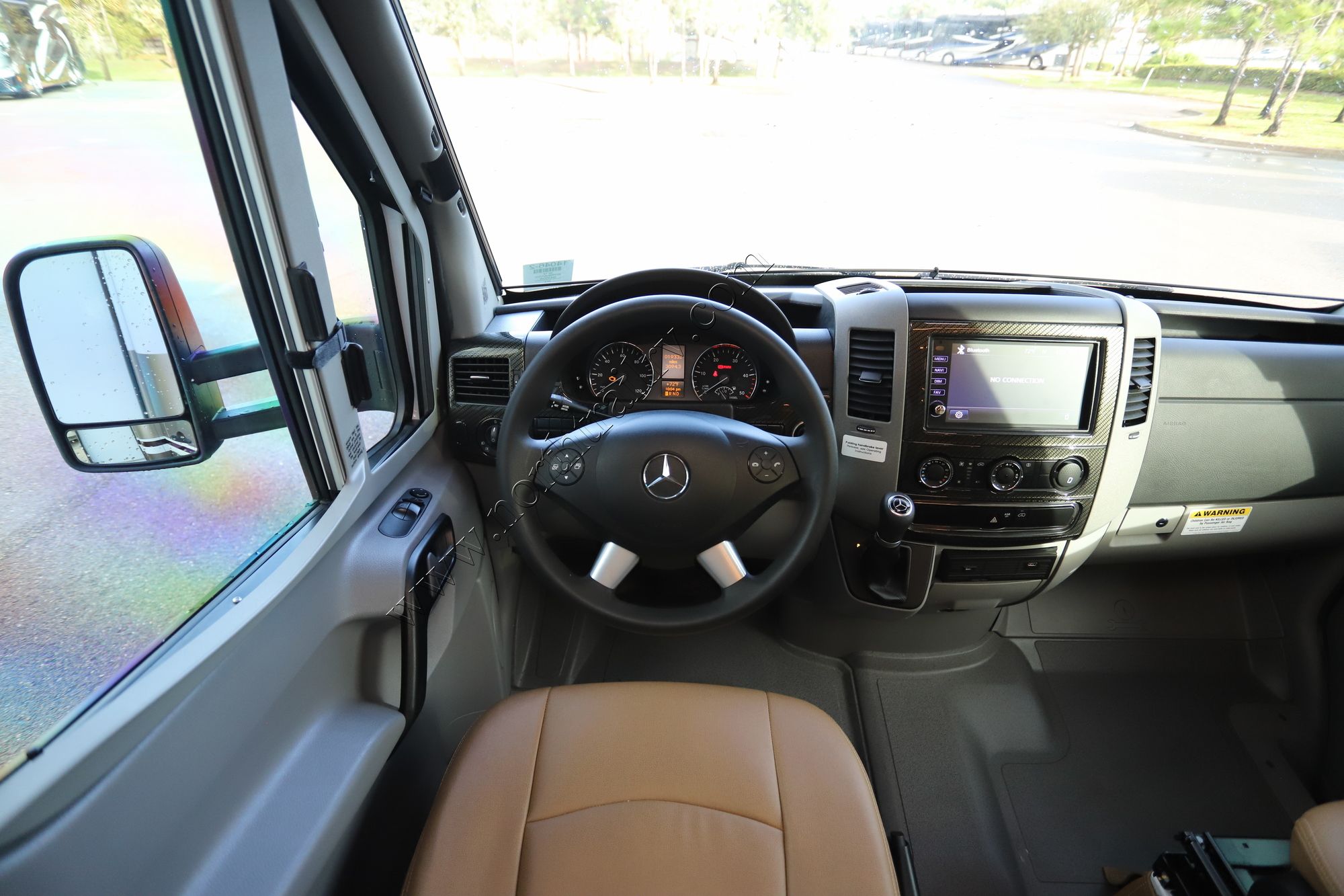 Used 2019 Winnebago Navion 24V Class C  For Sale