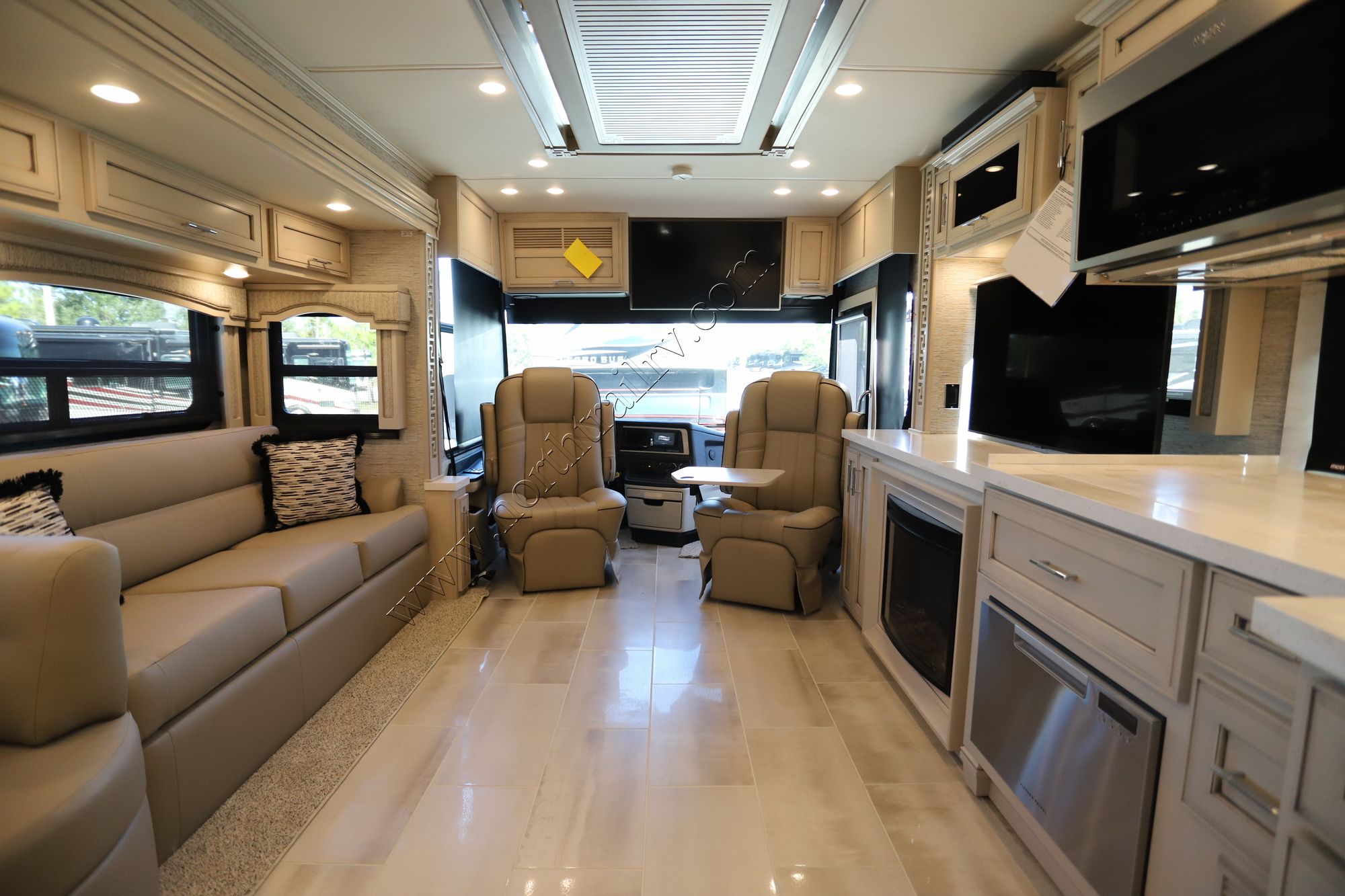 New 2022 Newmar Ventana 3709 Class A  For Sale