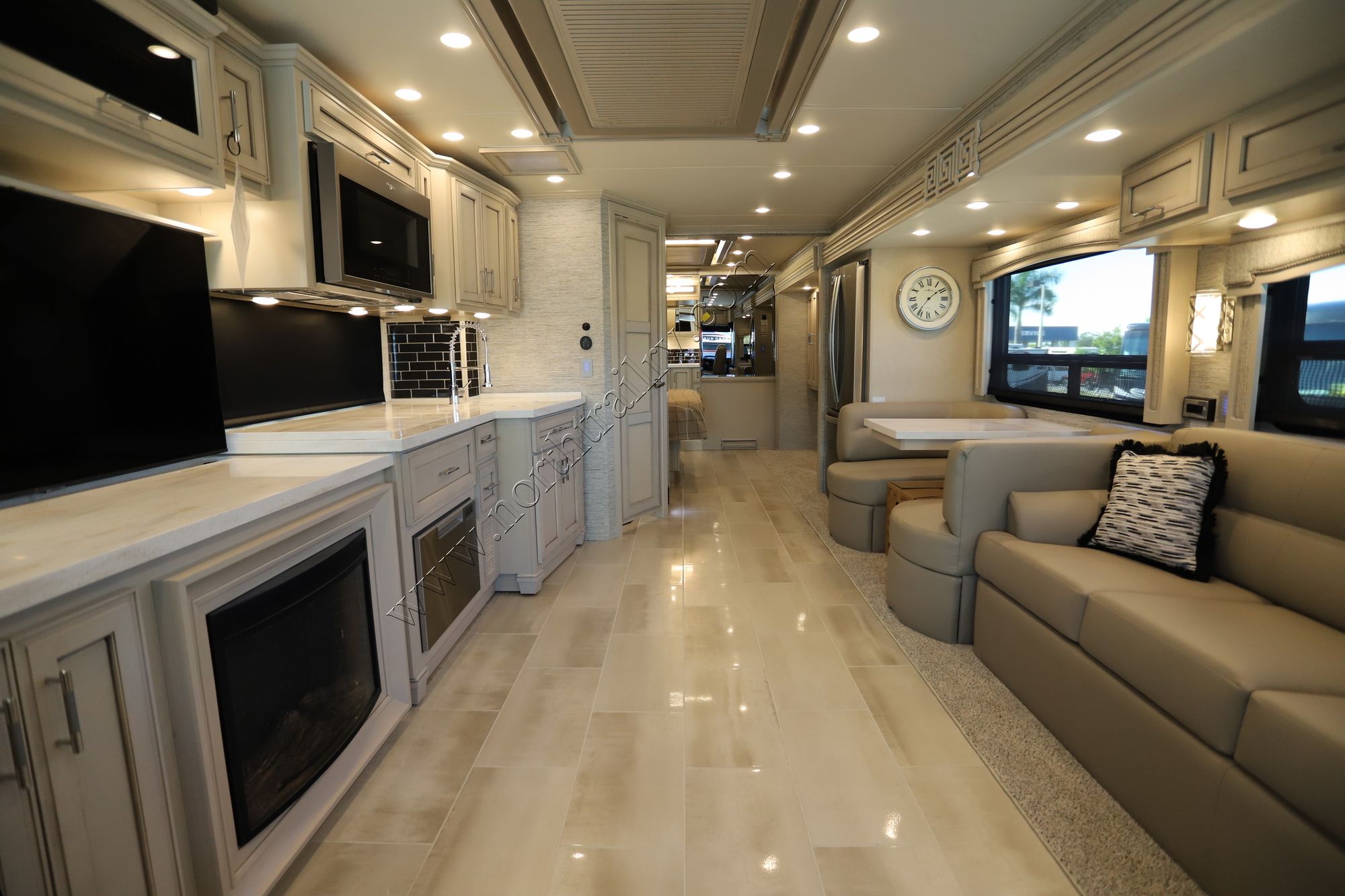 New 2022 Newmar Ventana 3709 Class A  For Sale