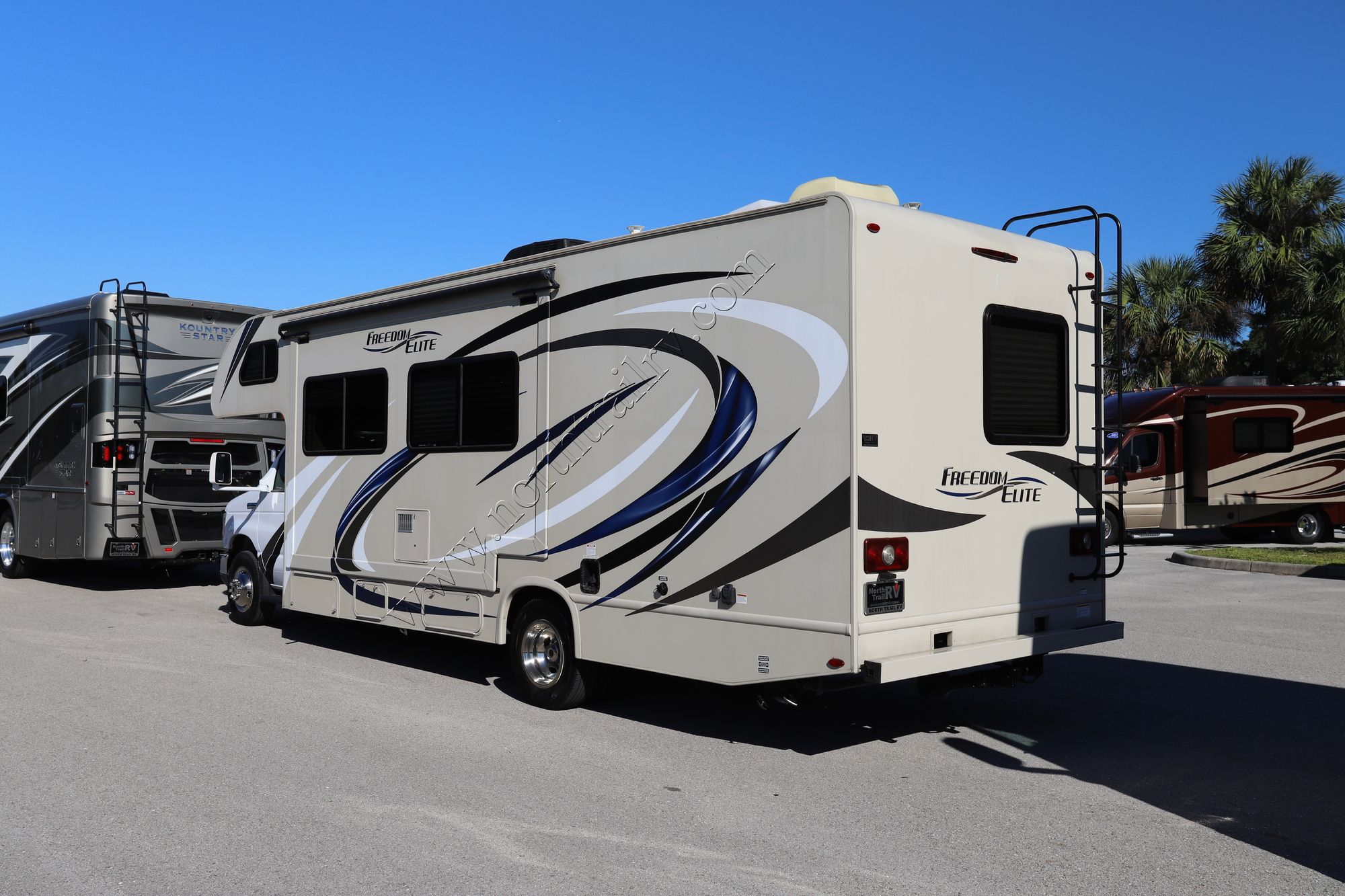 Used 2019 Thor Freedom Elite 28FE Class C  For Sale