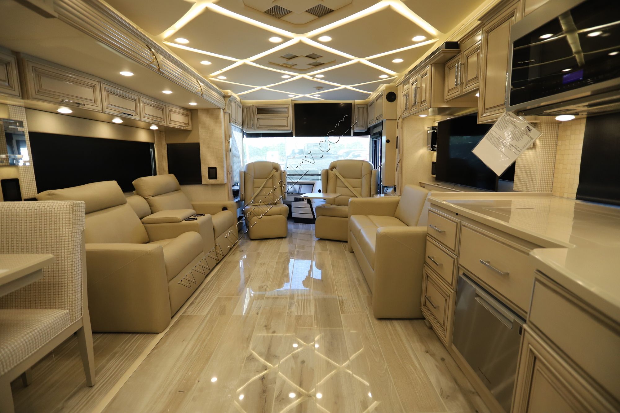 New 2022 Newmar Mountain Aire 4551 Class A  For Sale