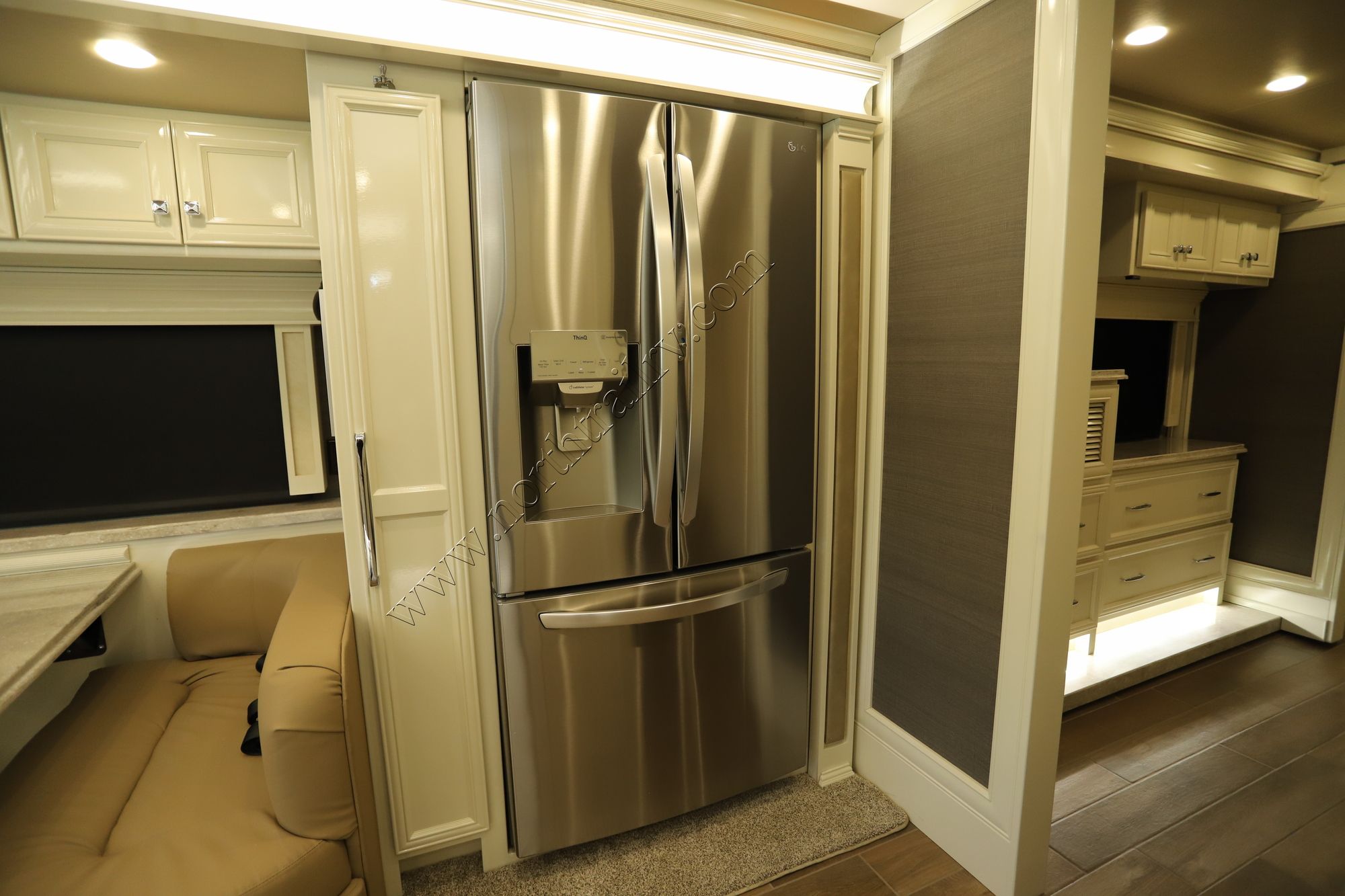 New 2022 Tiffin Motor Homes Phaeton 40IH Class A  For Sale