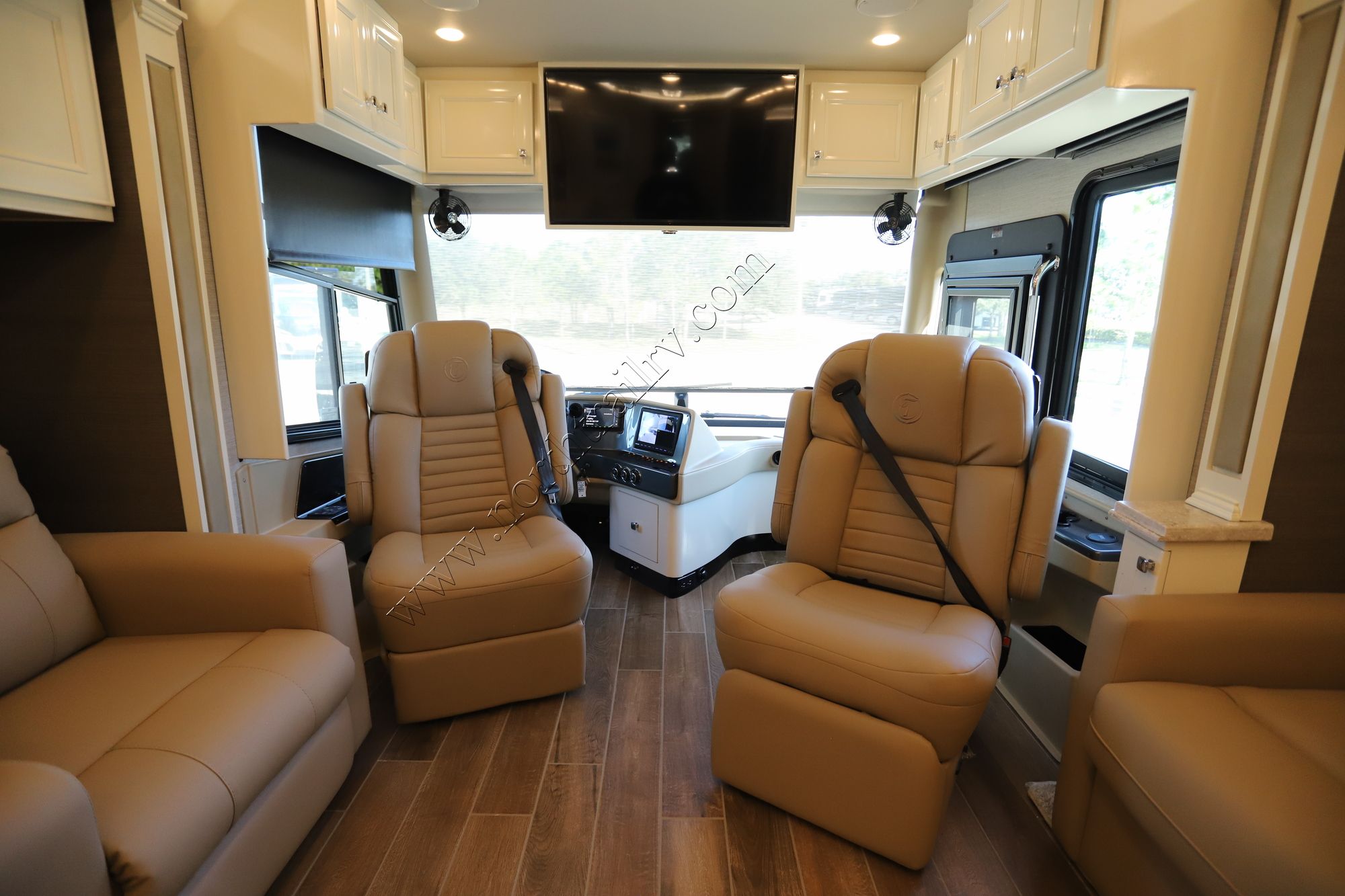 New 2022 Tiffin Motor Homes Phaeton 40IH Class A  For Sale