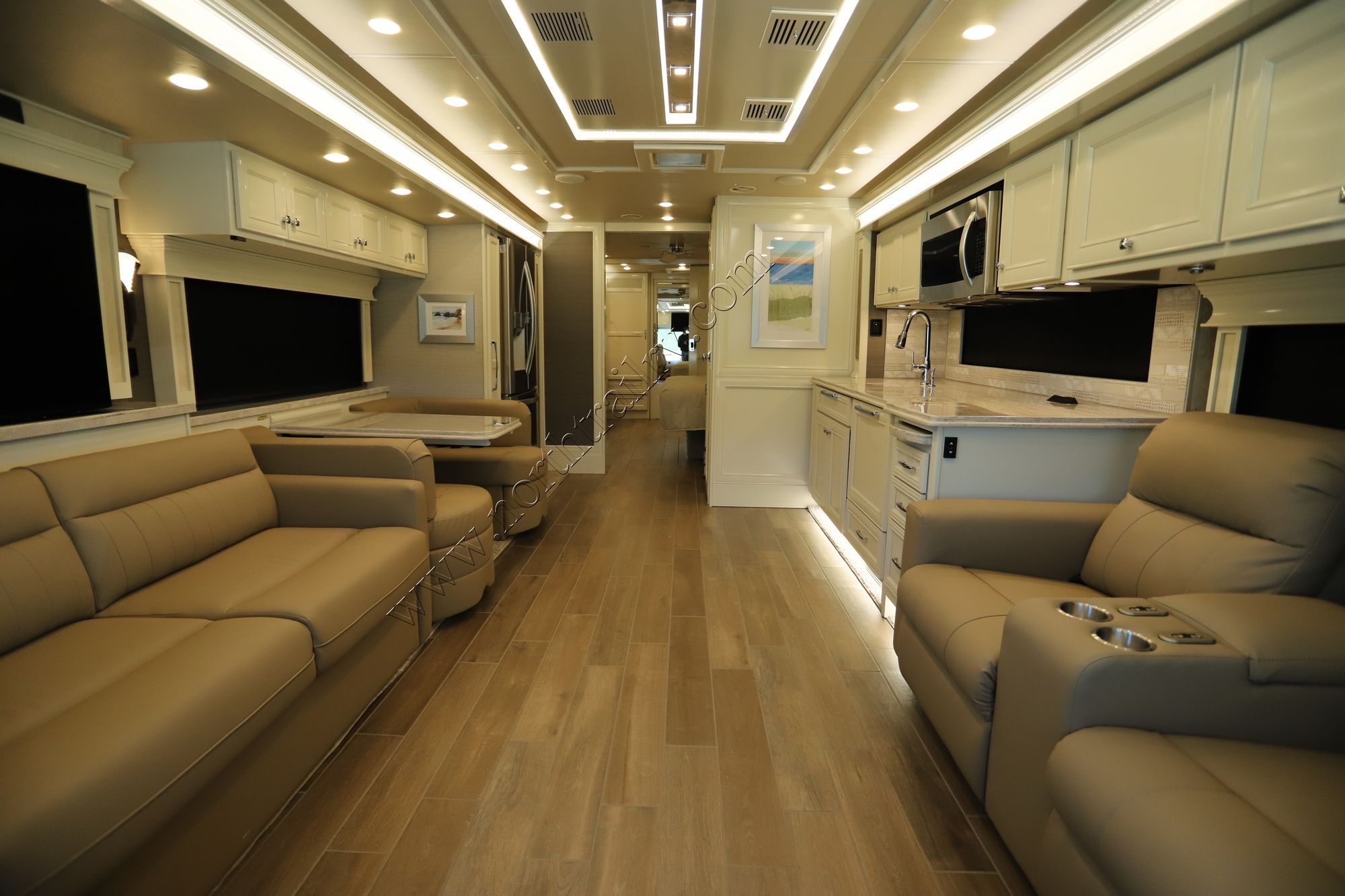 New 2022 Tiffin Motor Homes Phaeton 40IH Class A  For Sale