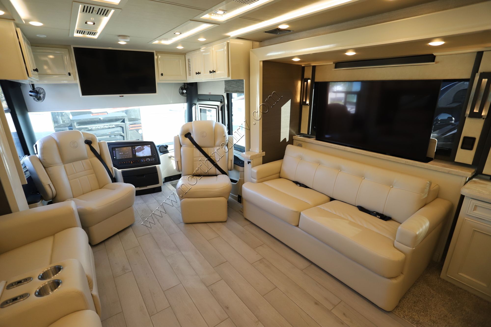 New 2022 Tiffin Motor Homes Allegro Bus 45OPP Class A  For Sale