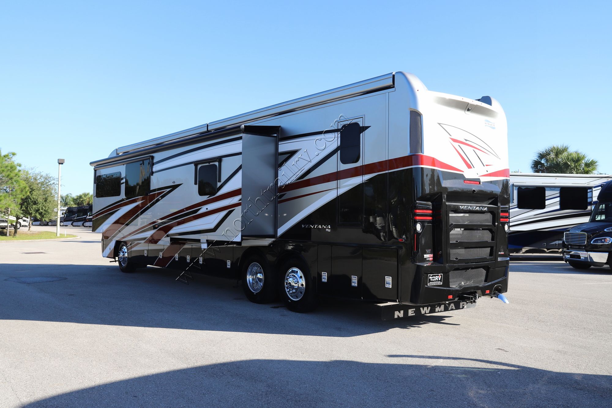 New 2022 Newmar Ventana 4369 Class A  For Sale