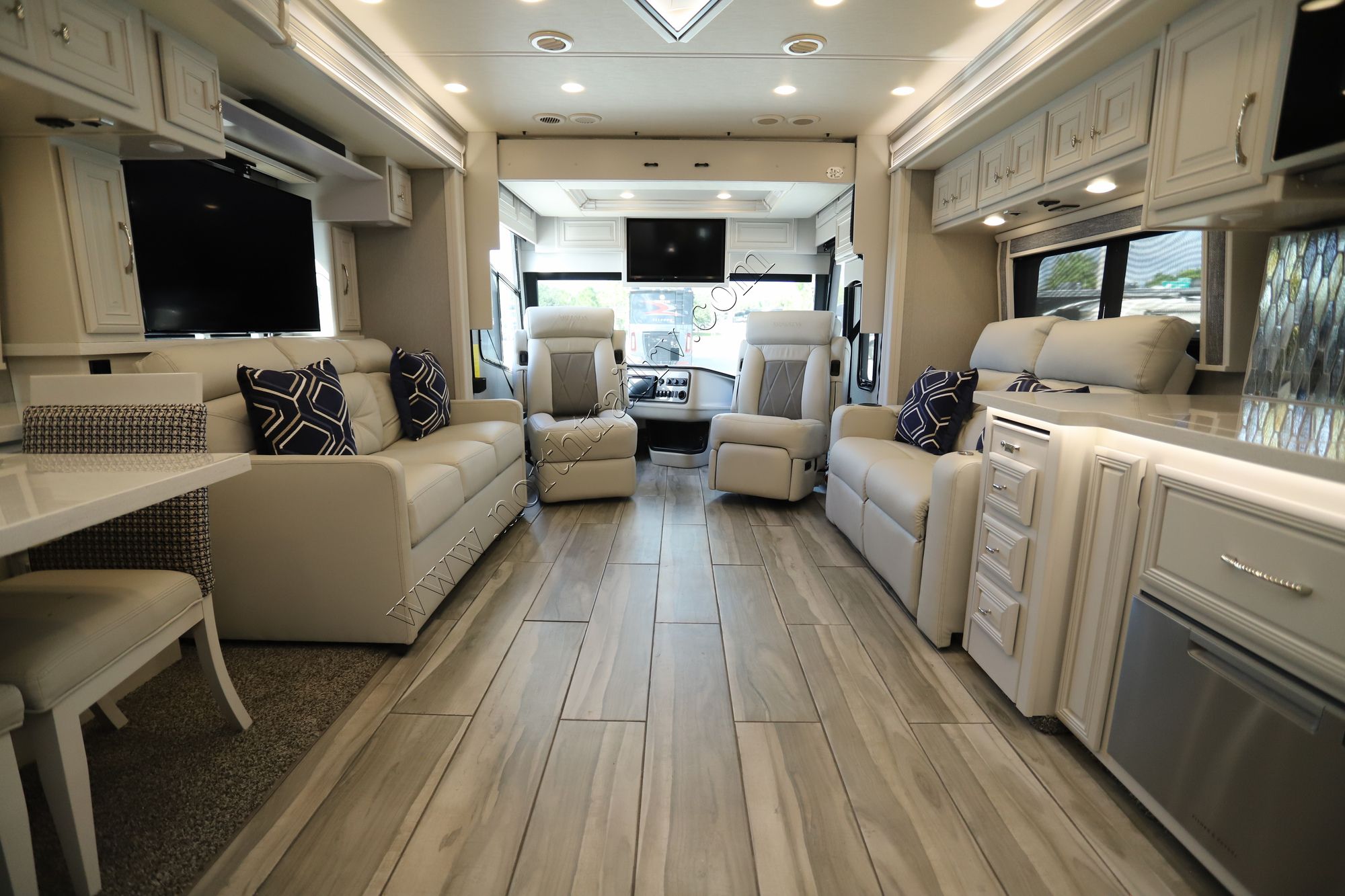 Used 2021 Holiday Rambler Armada 44LE Class A  For Sale