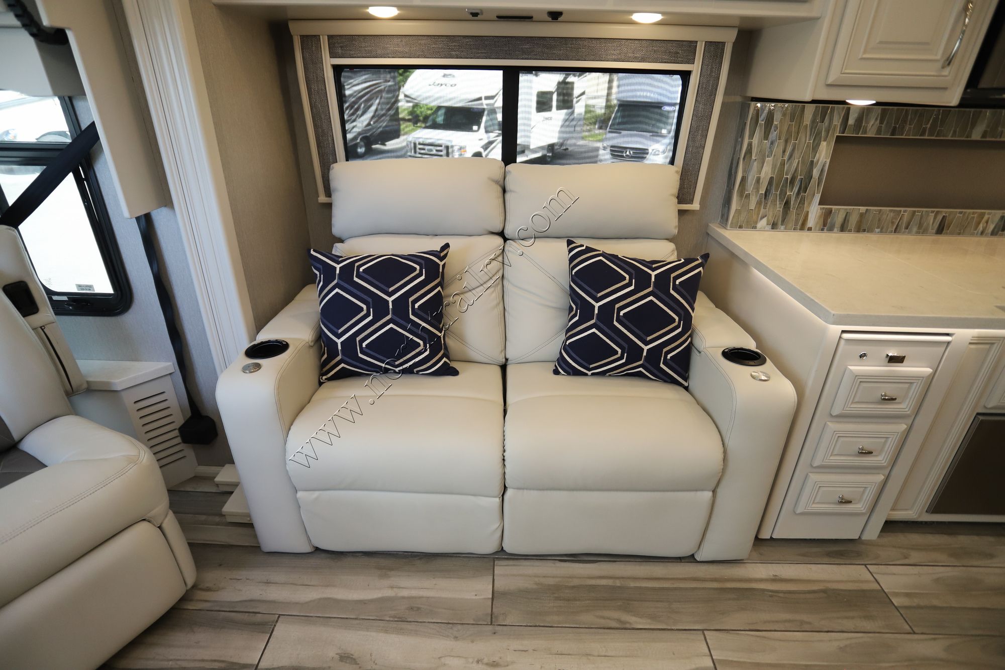 Used 2021 Holiday Rambler Armada 44LE Class A  For Sale