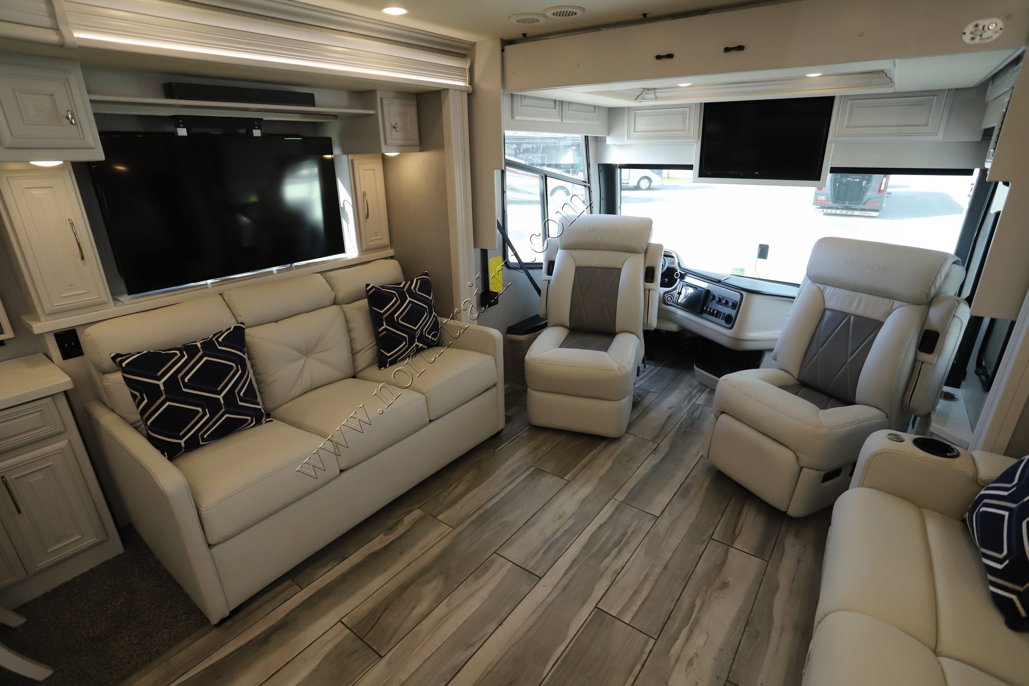 Used 2021 Holiday Rambler Armada 44LE Class A  For Sale