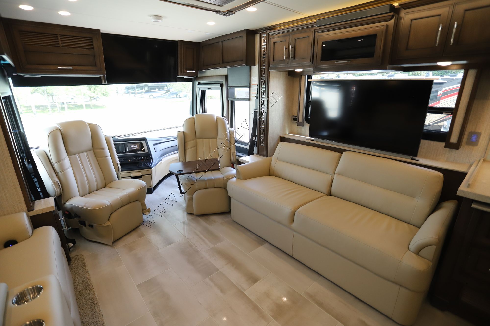 New 2022 Newmar Ventana 4369 Class A  For Sale