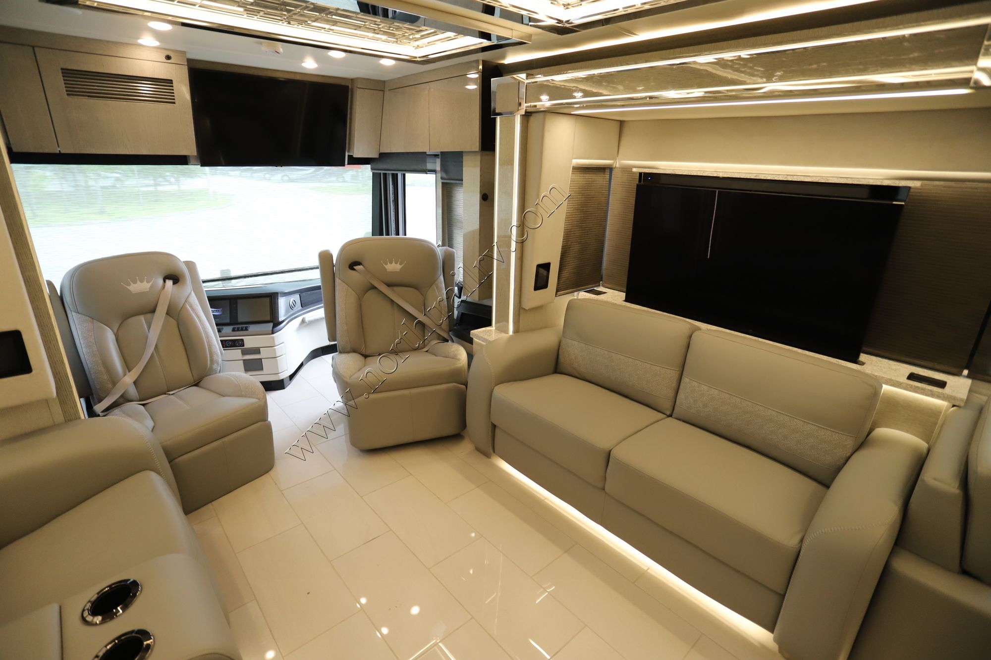 New 2022 Newmar King Aire 4533 Class A  For Sale