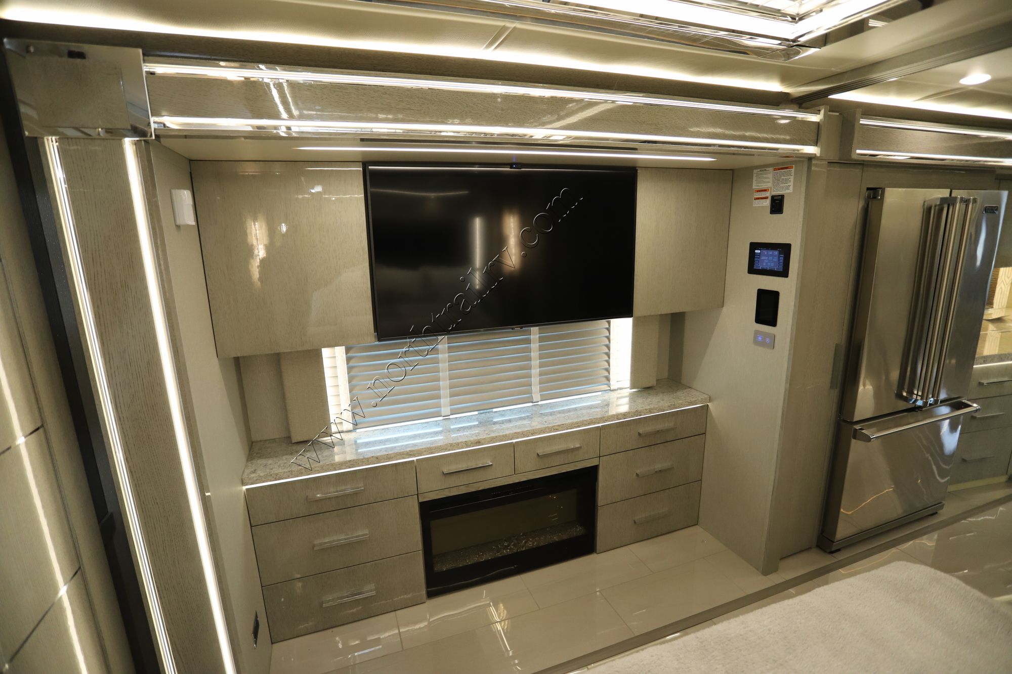 New 2022 Newmar King Aire 4533 Class A  For Sale