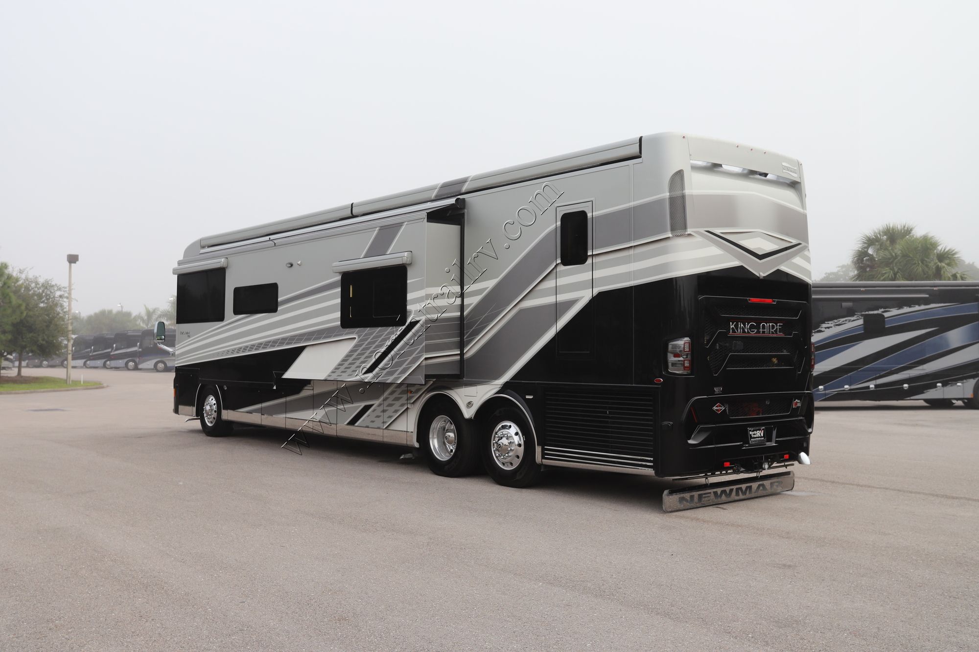 New 2022 Newmar King Aire 4533 Class A  For Sale