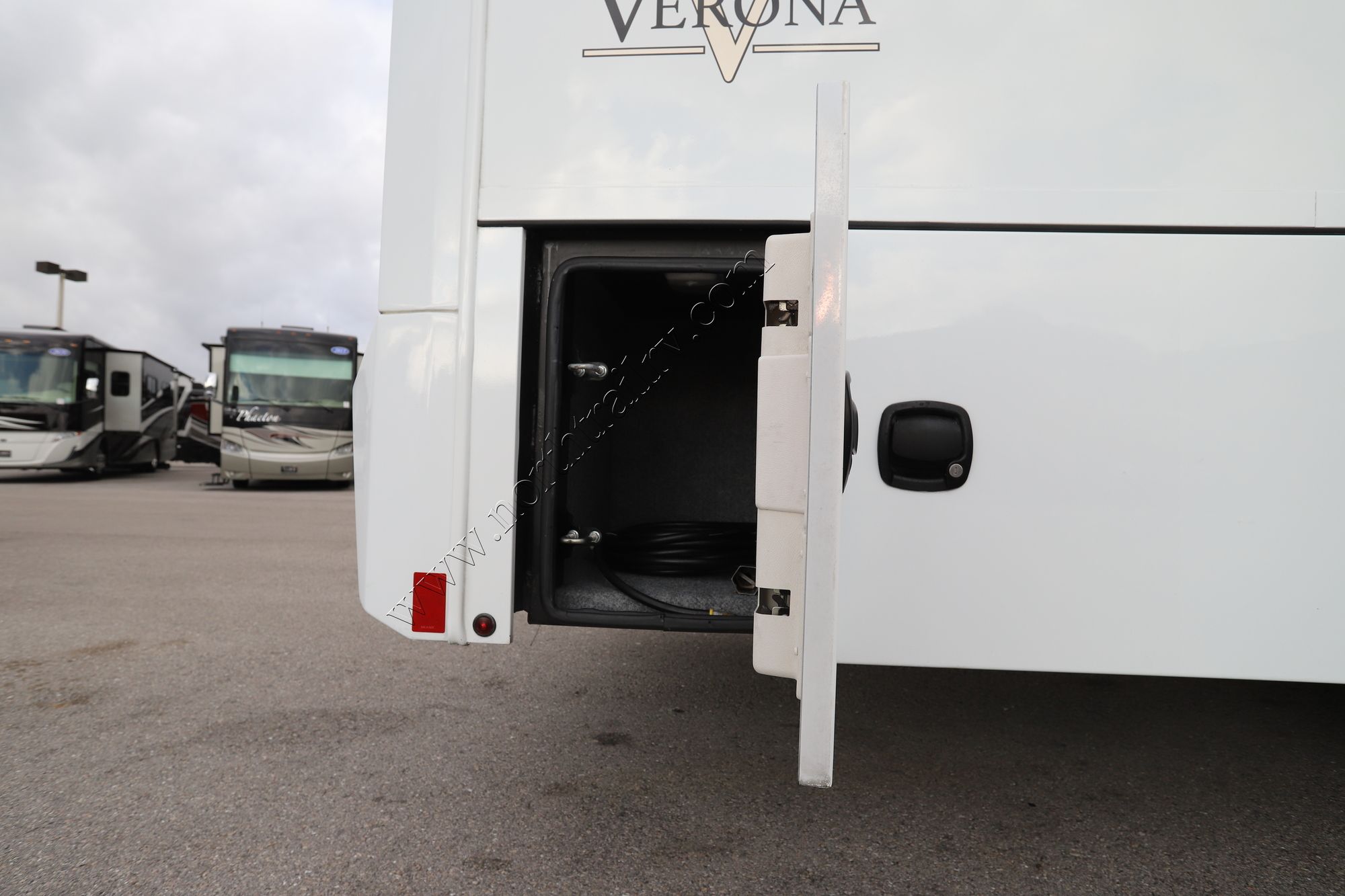 Used 2019 Renegade Rv Verona 36VSB Super C  For Sale