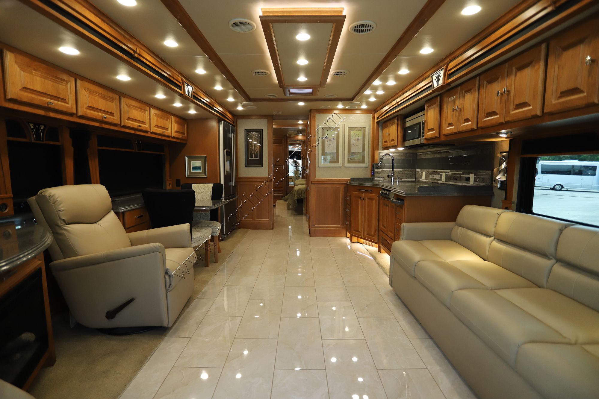 Used 2017 Tiffin Motor Homes Phaeton 36GH Class A  For Sale