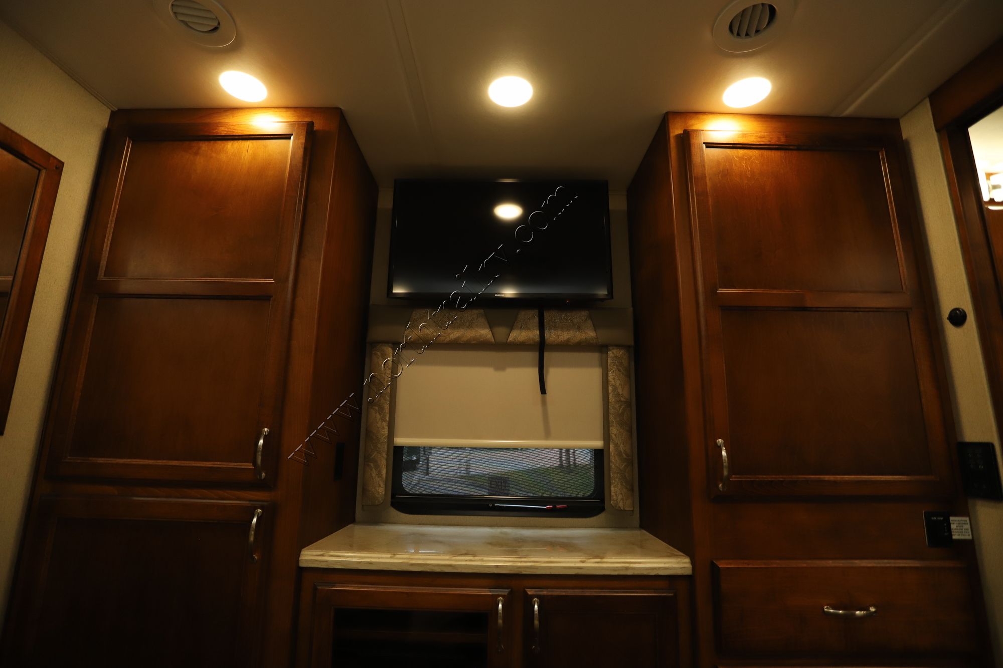 Used 2019 Renegade Rv Verona 36VSB Super C  For Sale