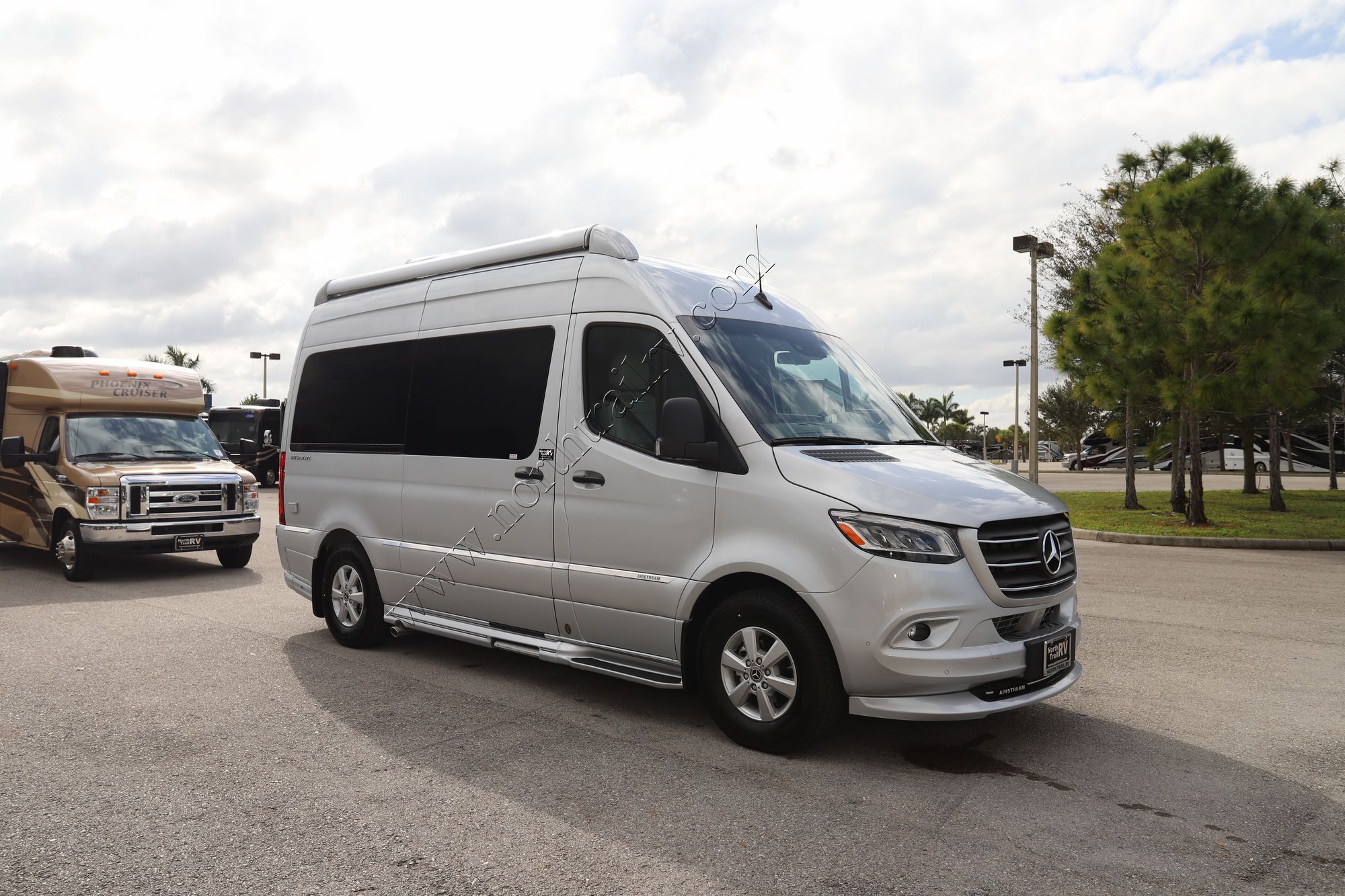 New 2022 Airstream Interstate 19 Class B  For Sale