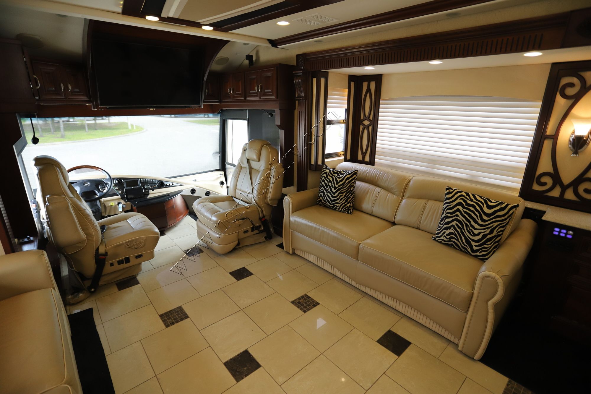 Used 2012 American Heritage 45T Class A  For Sale