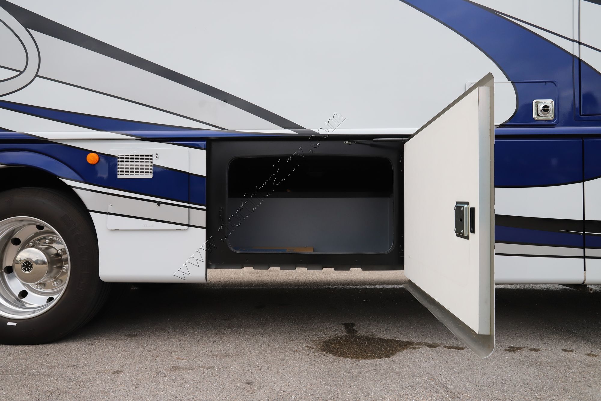 Used 2020 Fleetwood Bounder 35K Class A  For Sale